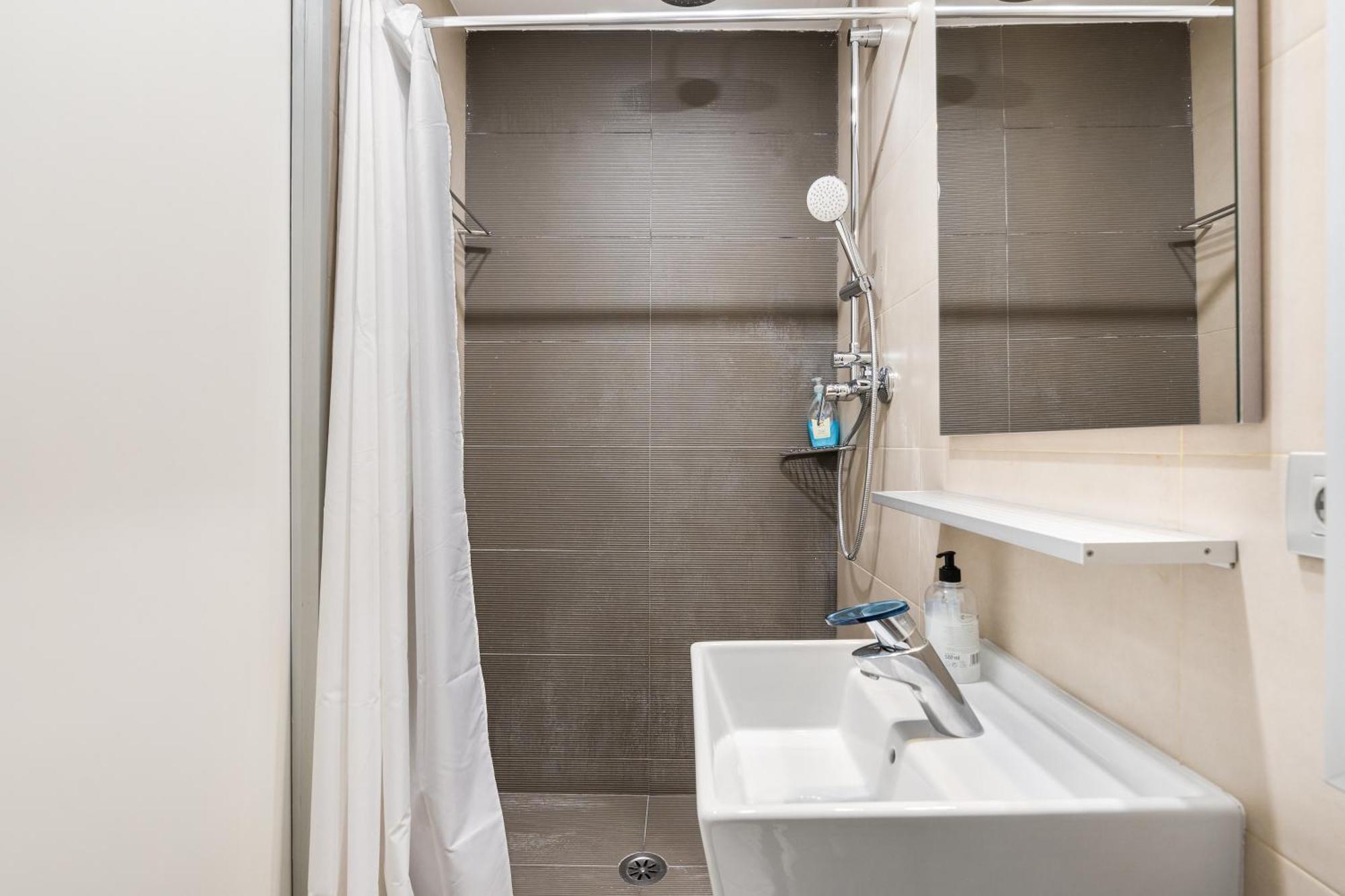 Apartamento For Couples, Families And Groups, Center