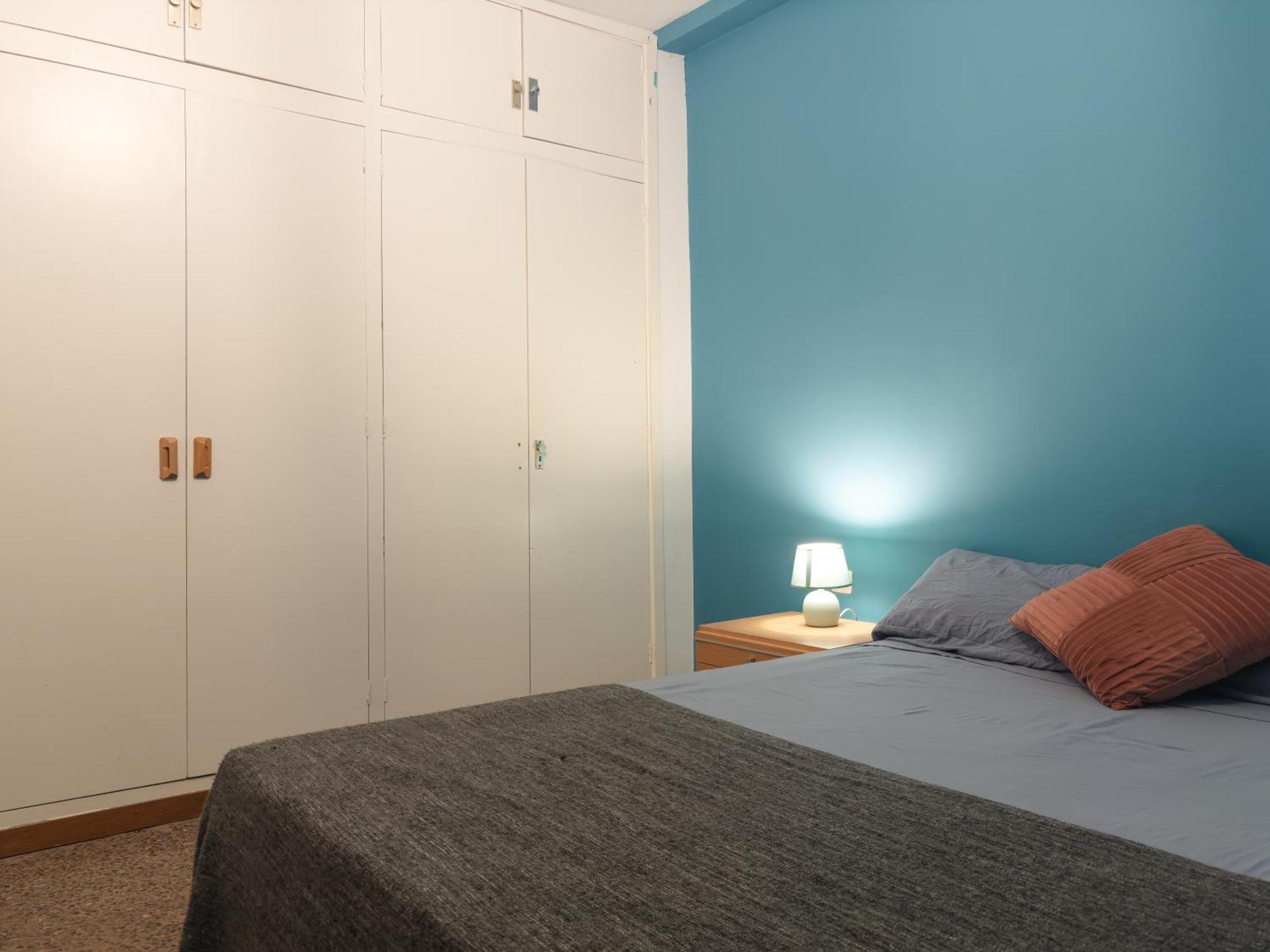 Lovely Rooms In Shared Apartment Gracia Neighborhood Barcelona