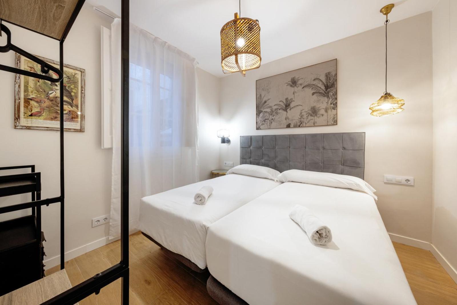 Bebarceloner Eixample - 4 Bedrooms Apartamento Barcelona