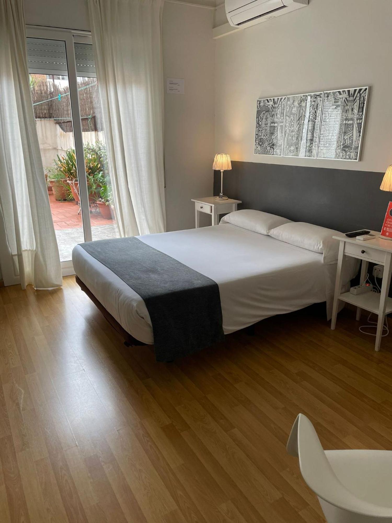 El Ninot Hostal Barcelona