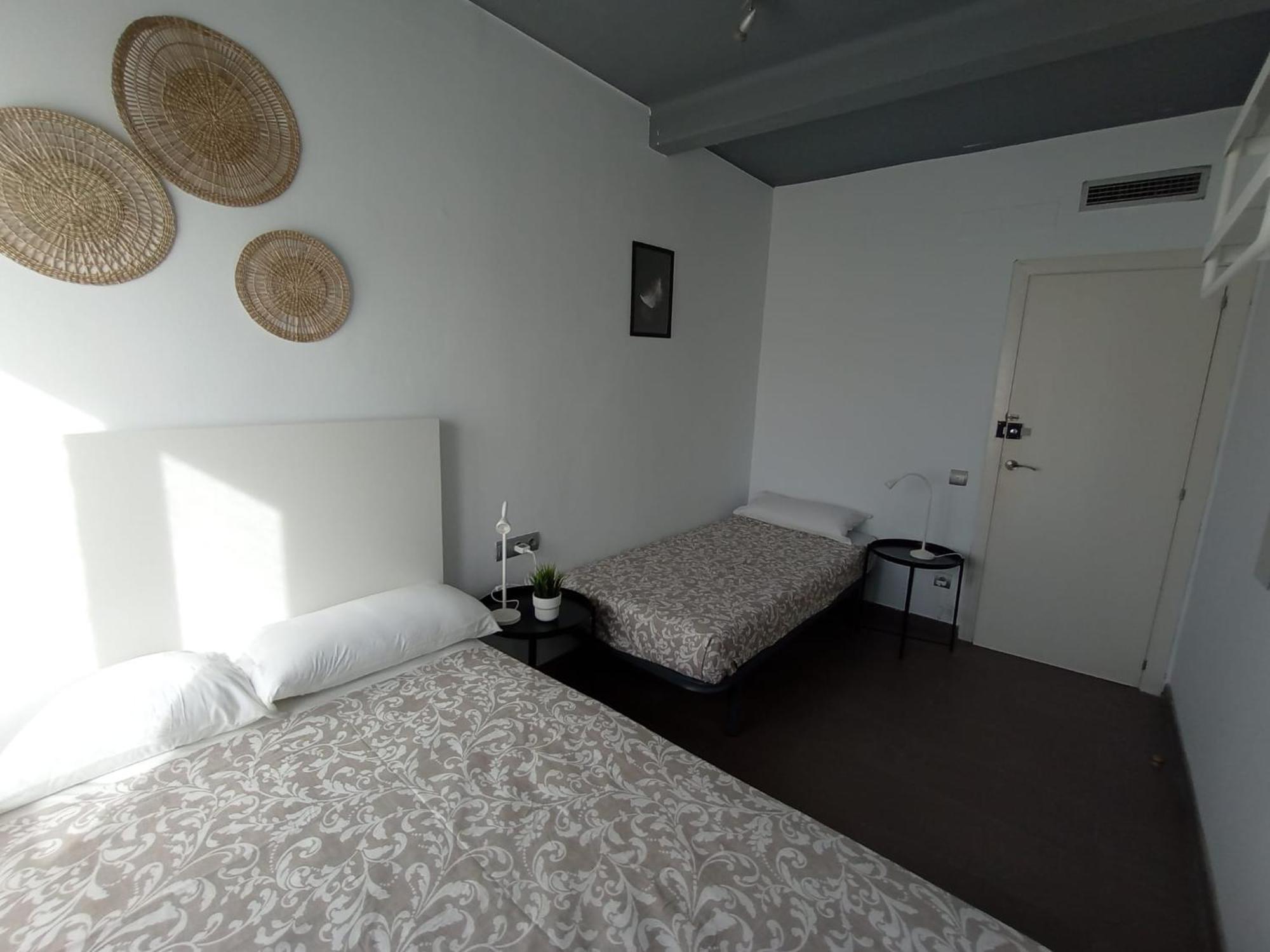 Plaza Universitat Private Hostal Barcelona