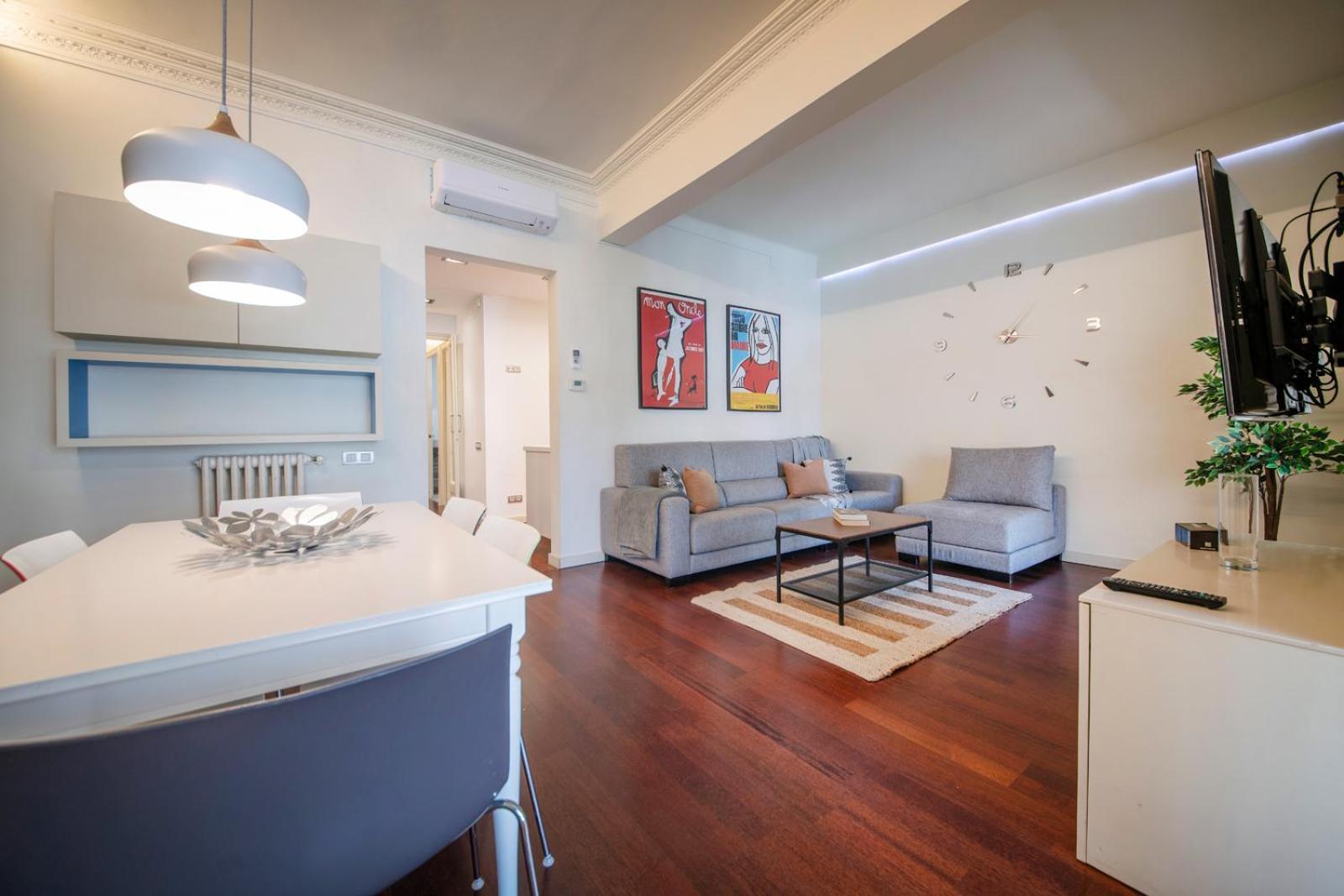 Stylish Diagonal Apartment