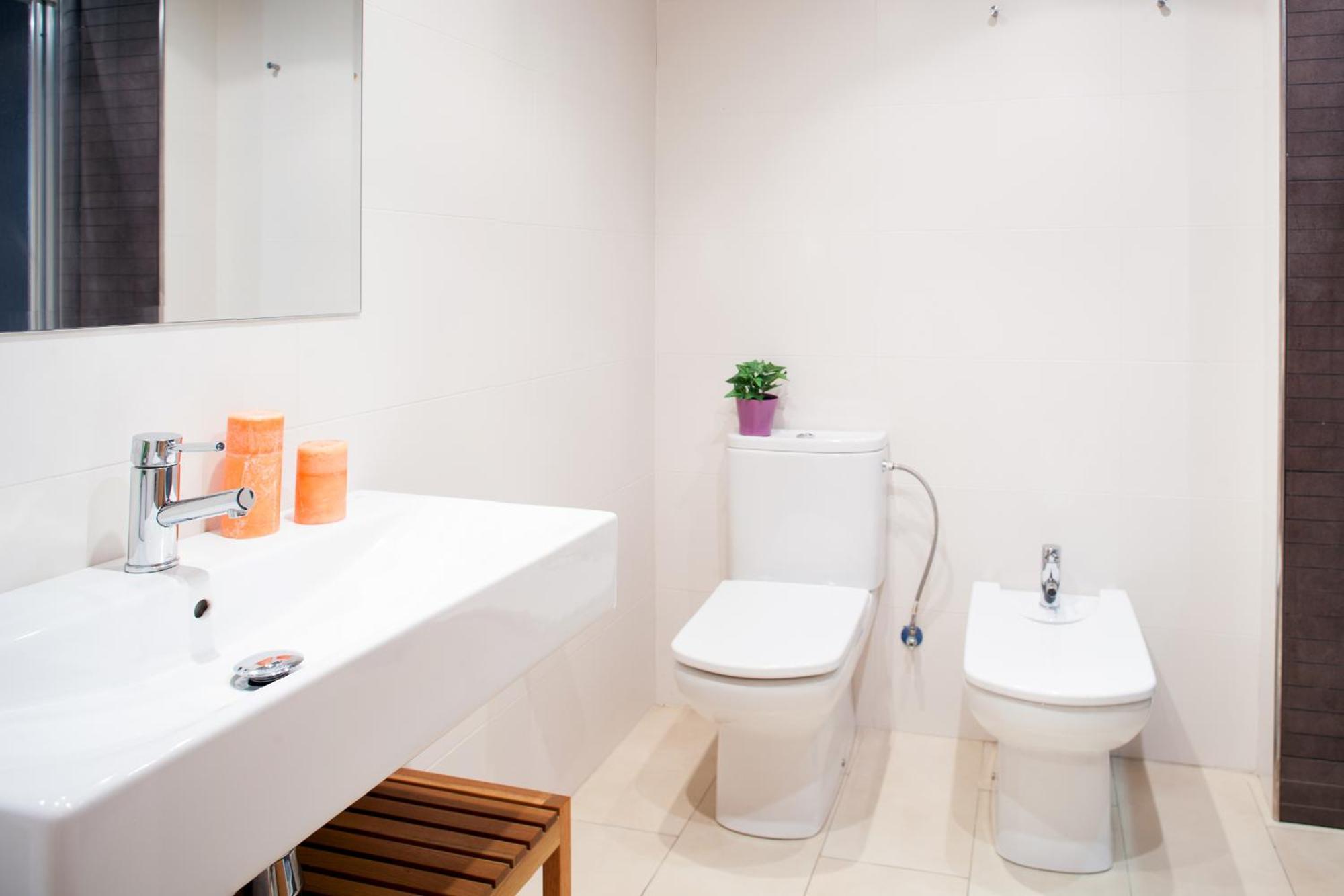 Feelathome Mozart Apartamento *