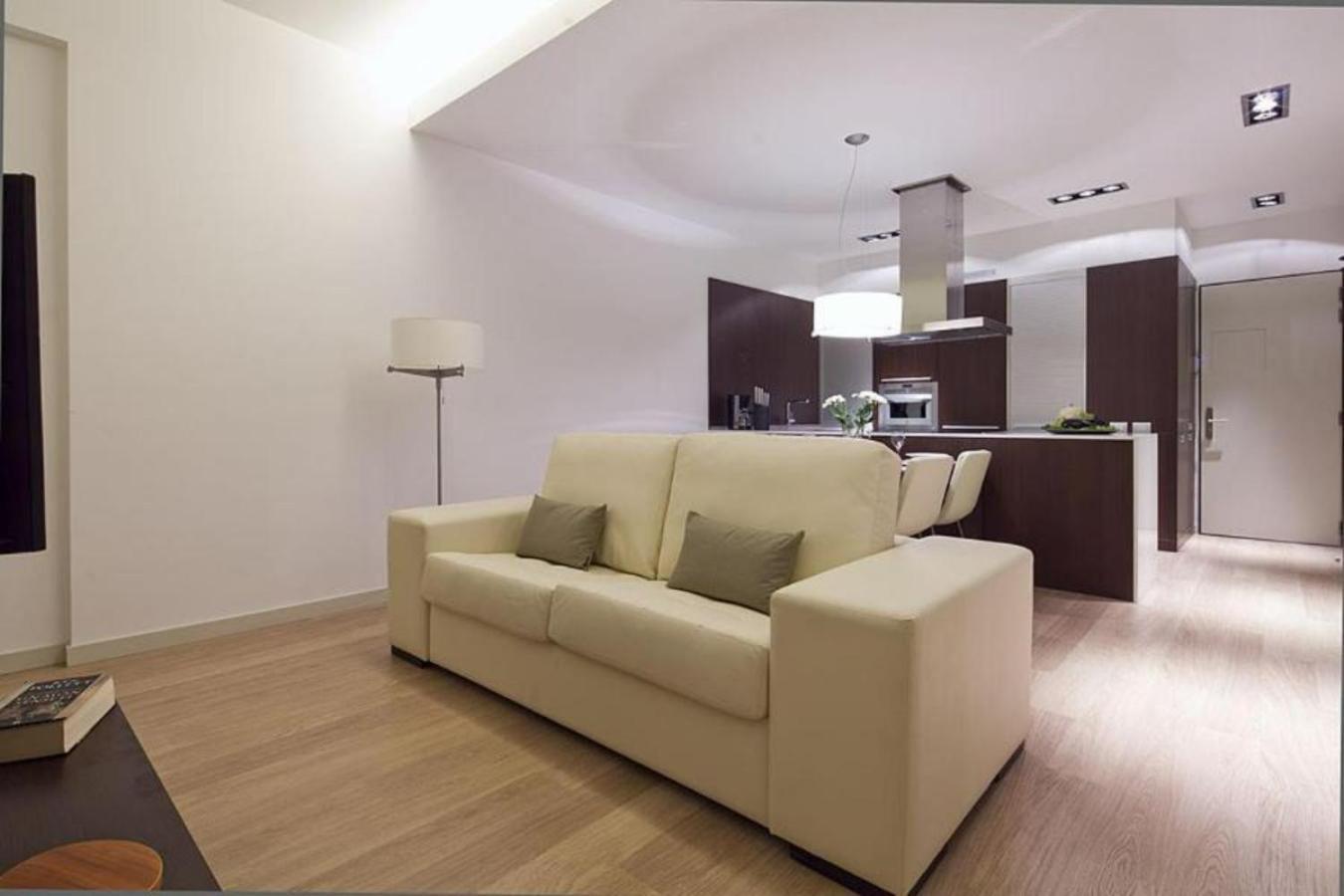 Apartment Ola Living Portaferrissa Barcelona