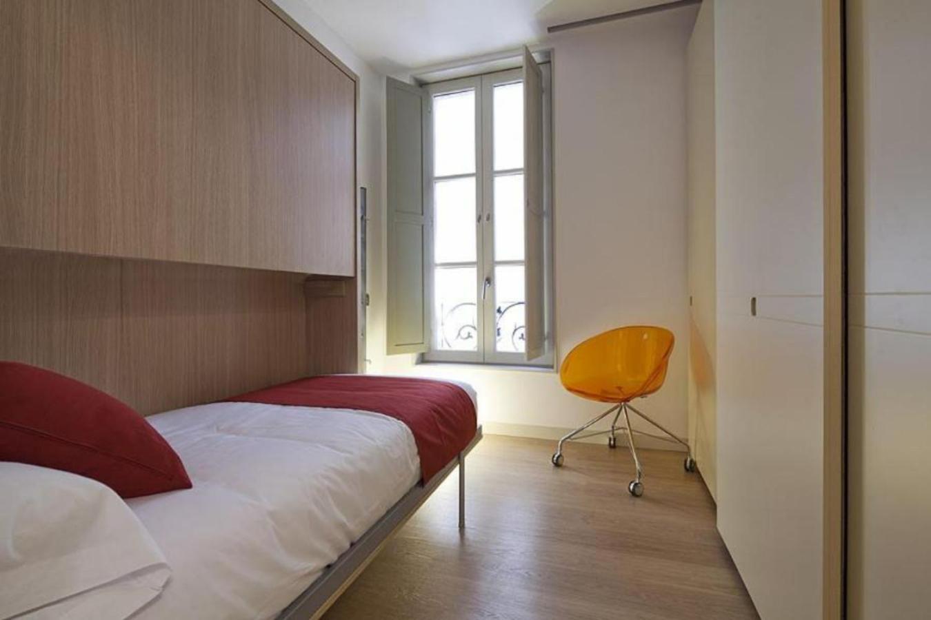 Ola Living Portaferrissa Apartment