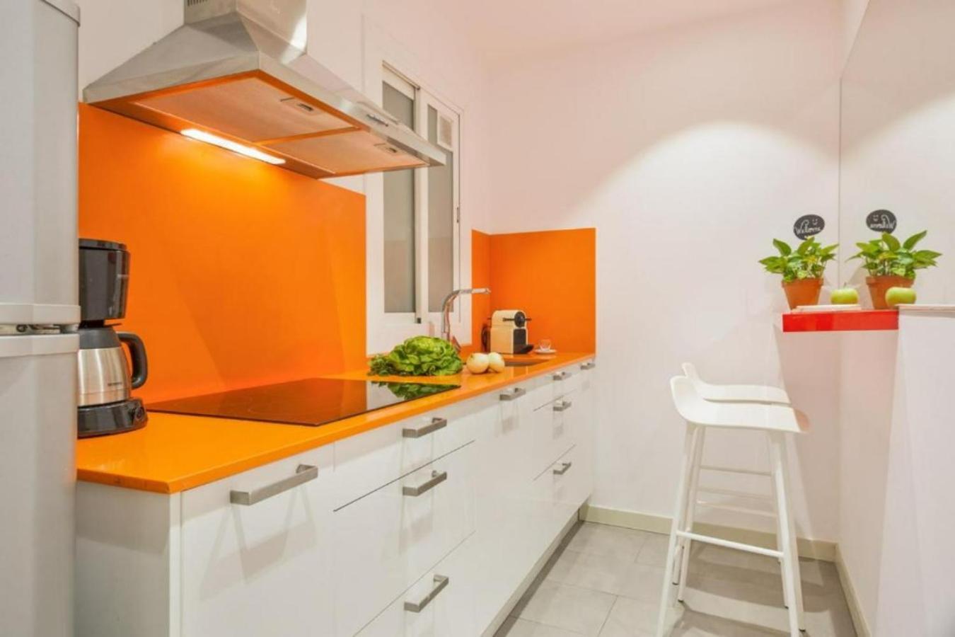 Ola Living Santa Anna Barcelona