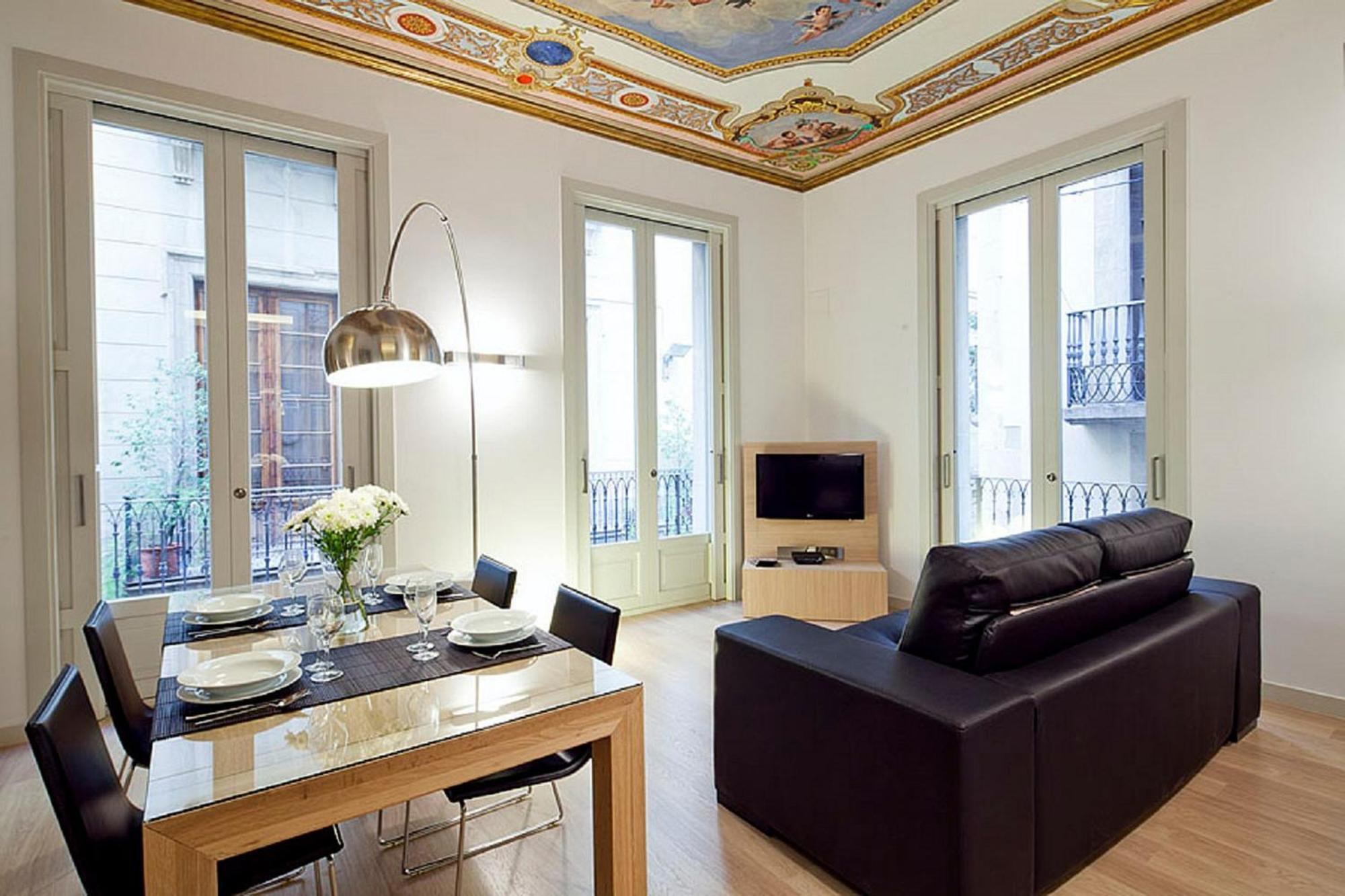 Apartment Ola Living Portaferrissa *
