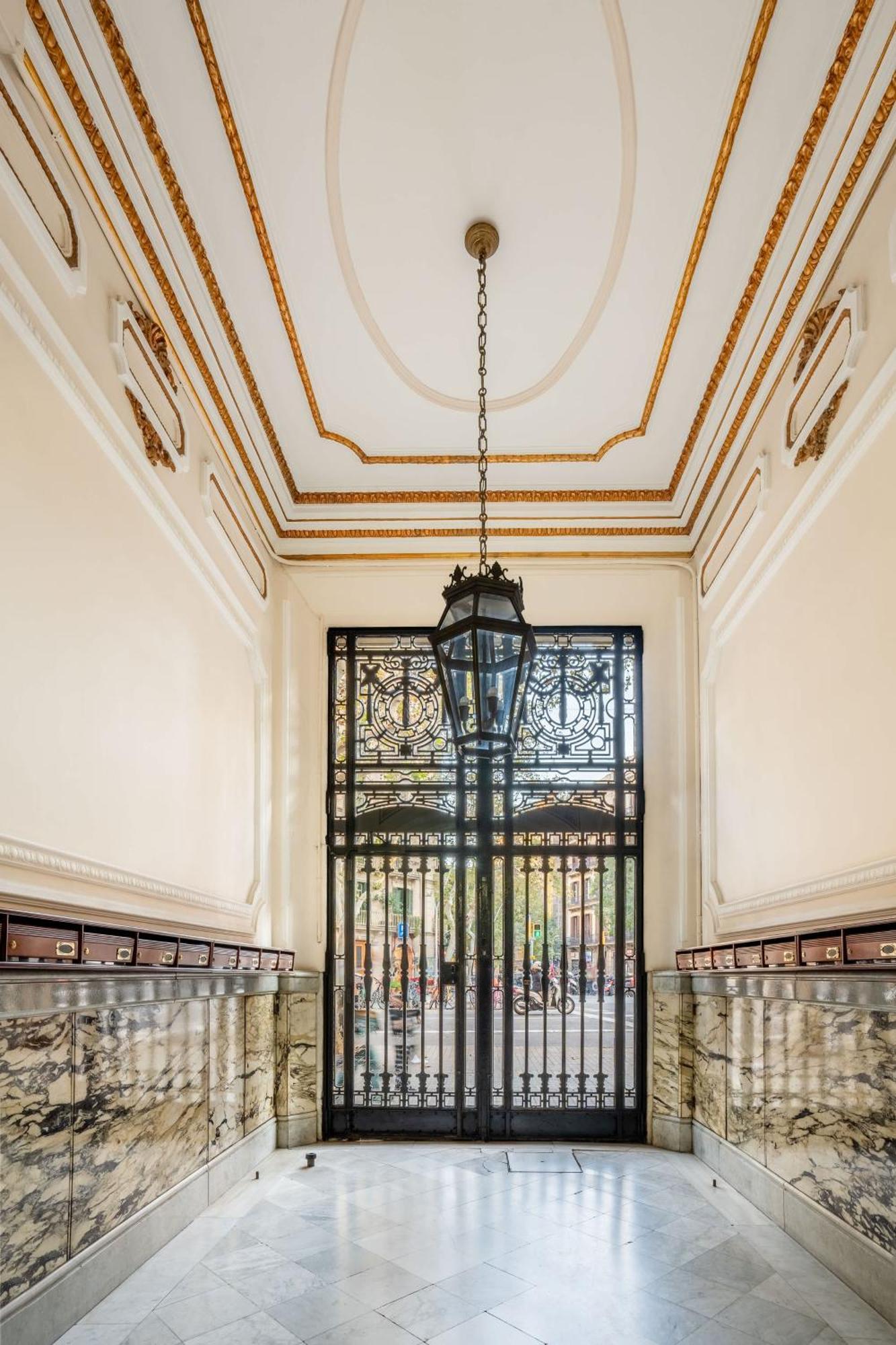 Apartment Ronda Sant Pere Private Center 3bedroom B