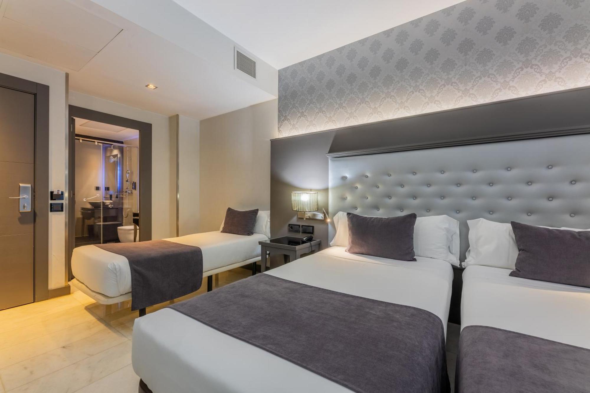 Hotel Ciutadella 4*