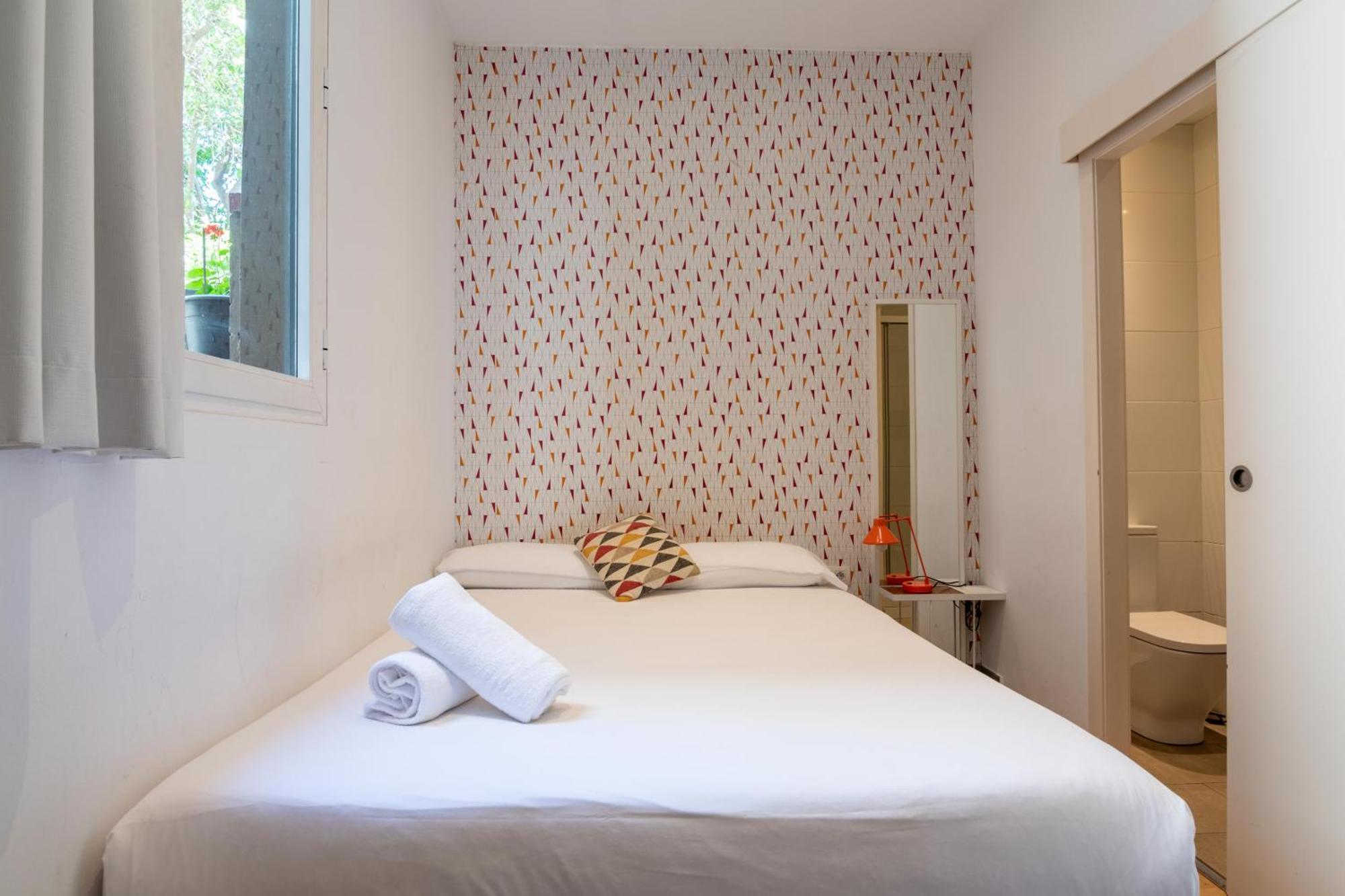 The Central House Barcelona Gracia Hostel Barcelona
