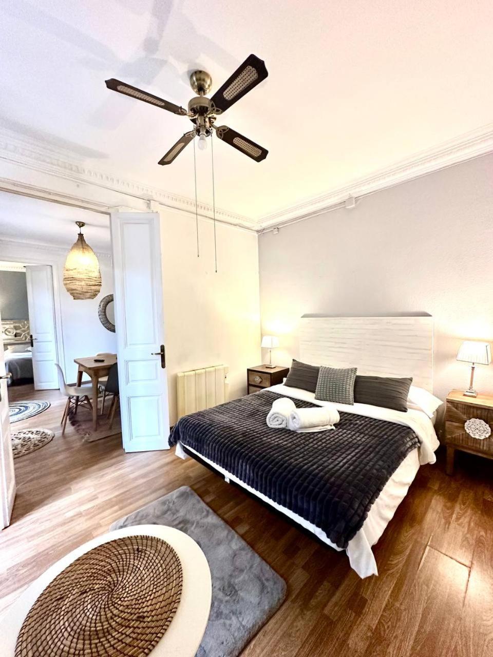 Apartment Big And Bright Bcn