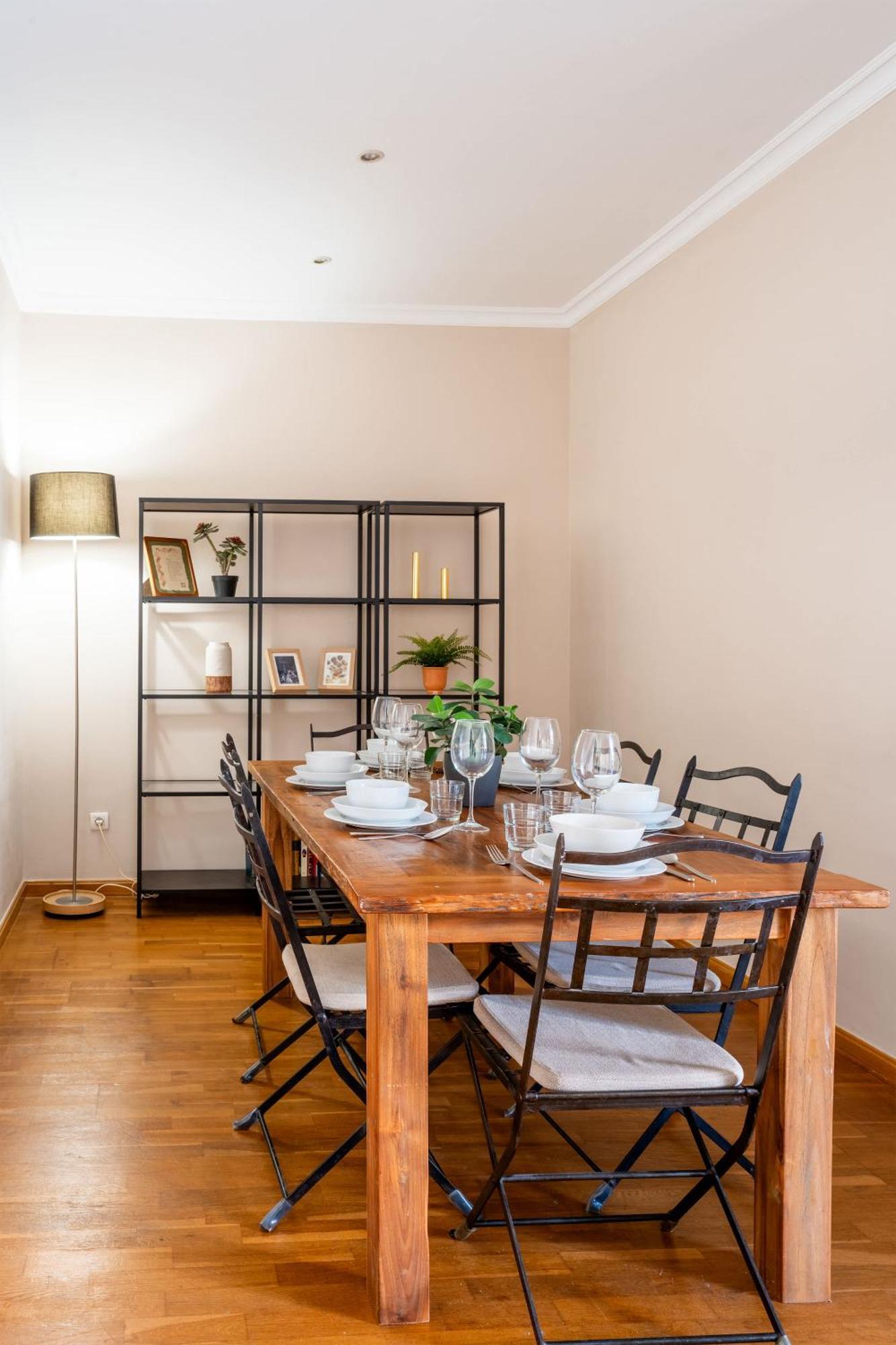 Apartamento Elegant 3-bedroom In The Heart Of Bcn *