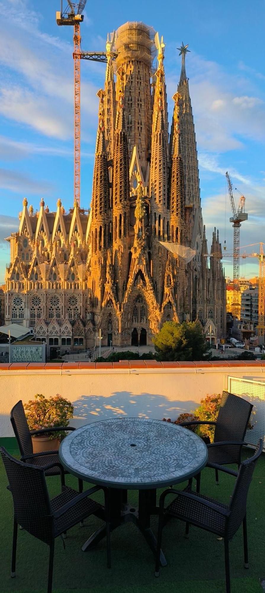 Absolute Sagrada Familia *