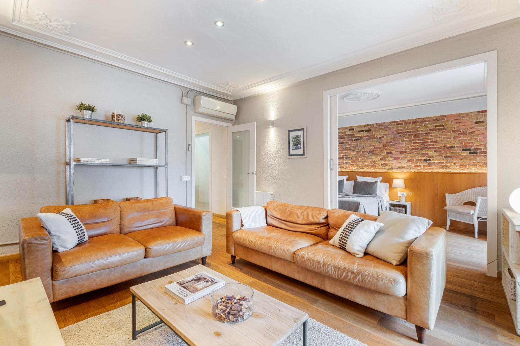 Fuster By Aspasios Barcelona