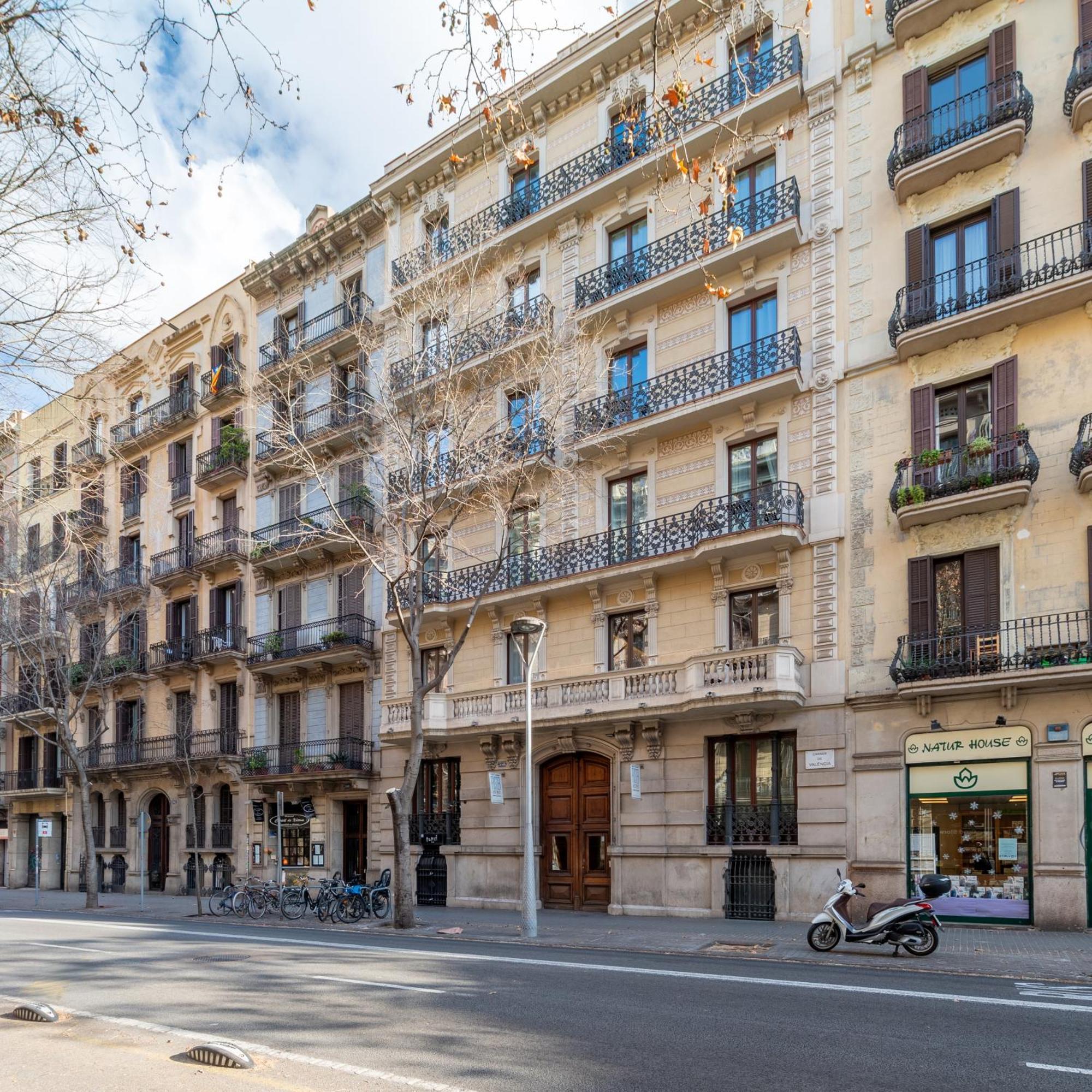 Fuster By Aspasios * Barcelona