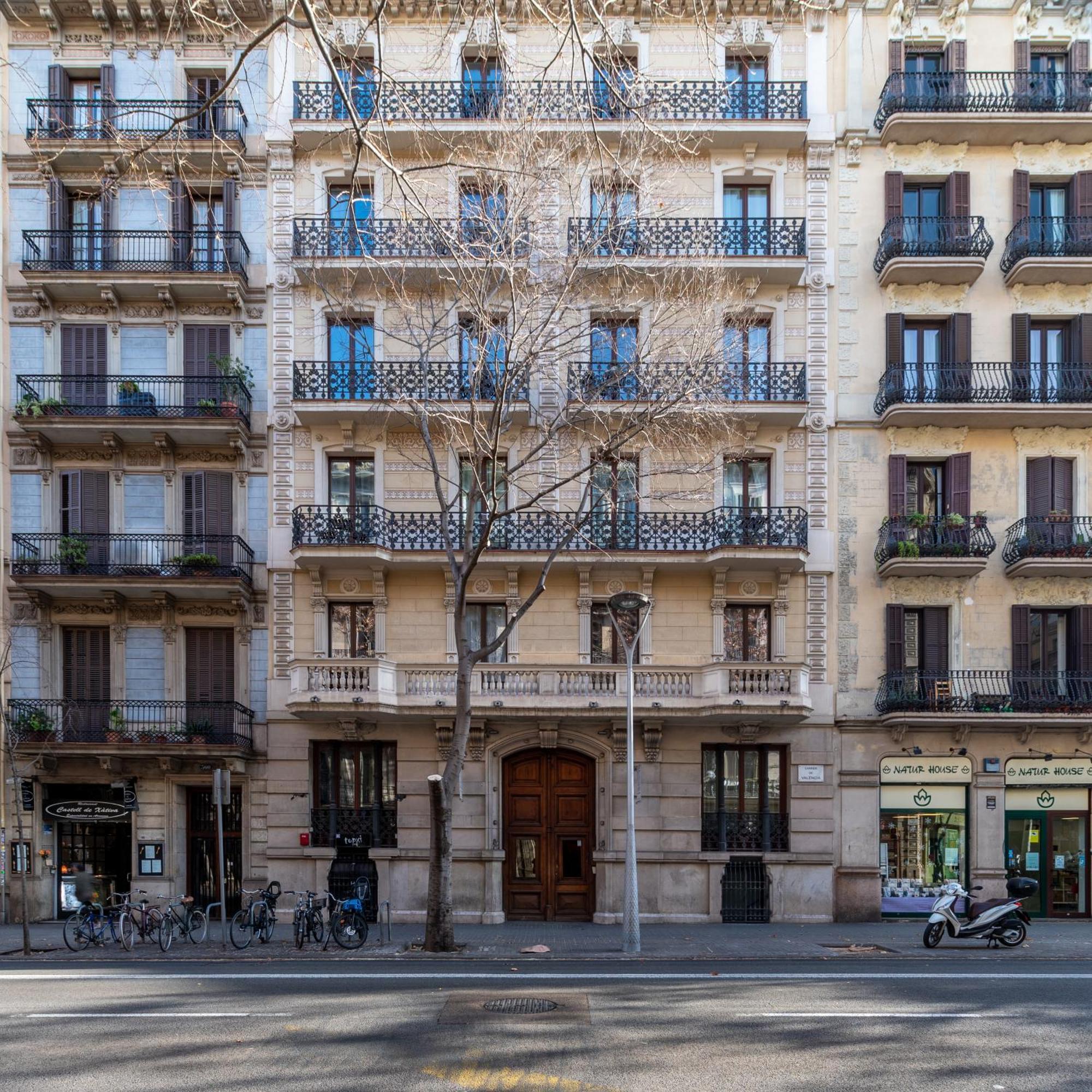 Apartment Fuster By Aspasios
