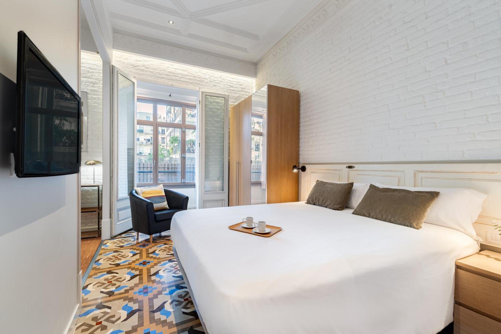 Fuster By Aspasios Barcelona