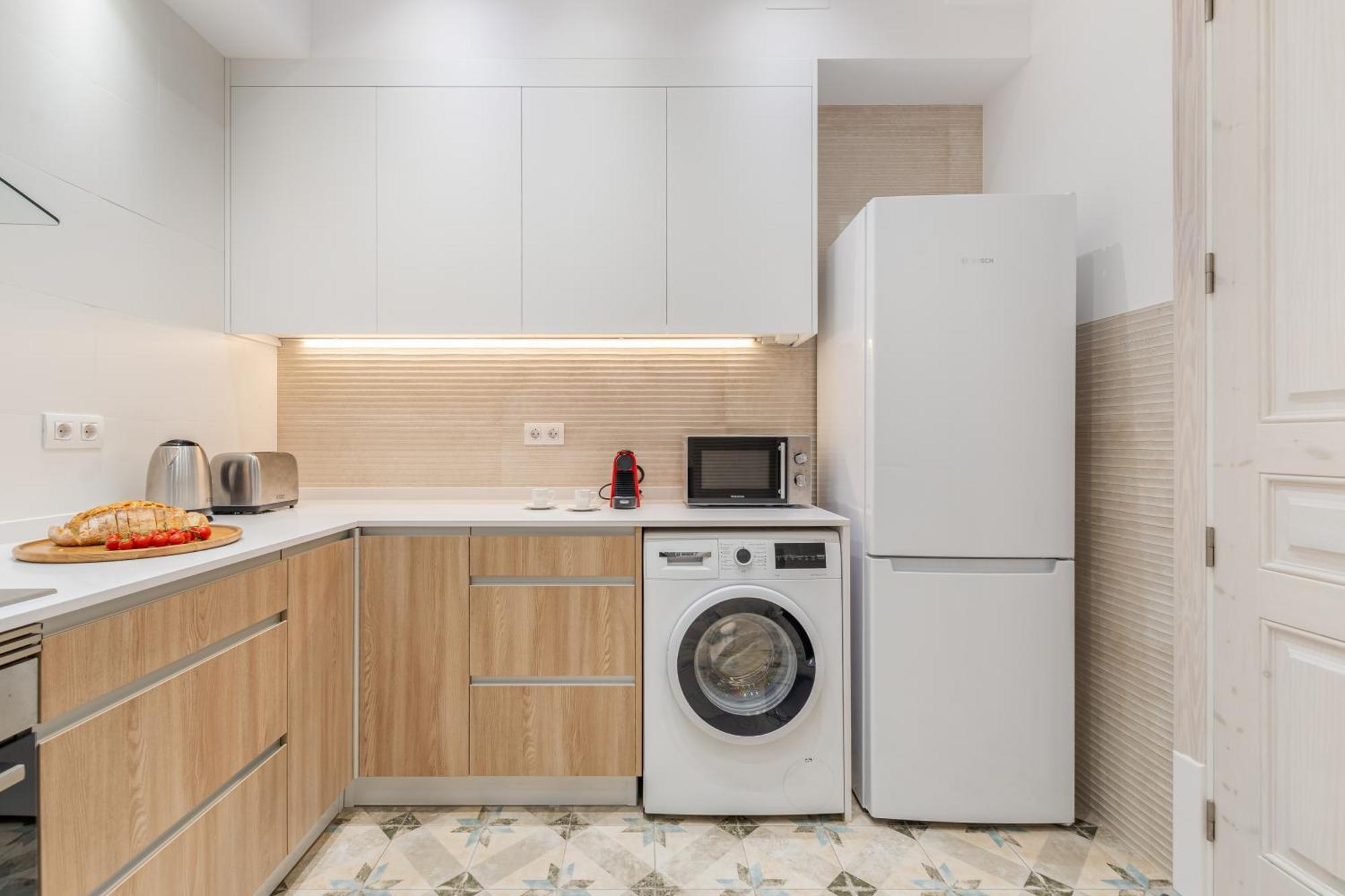 Apartment Fuster By Aspasios