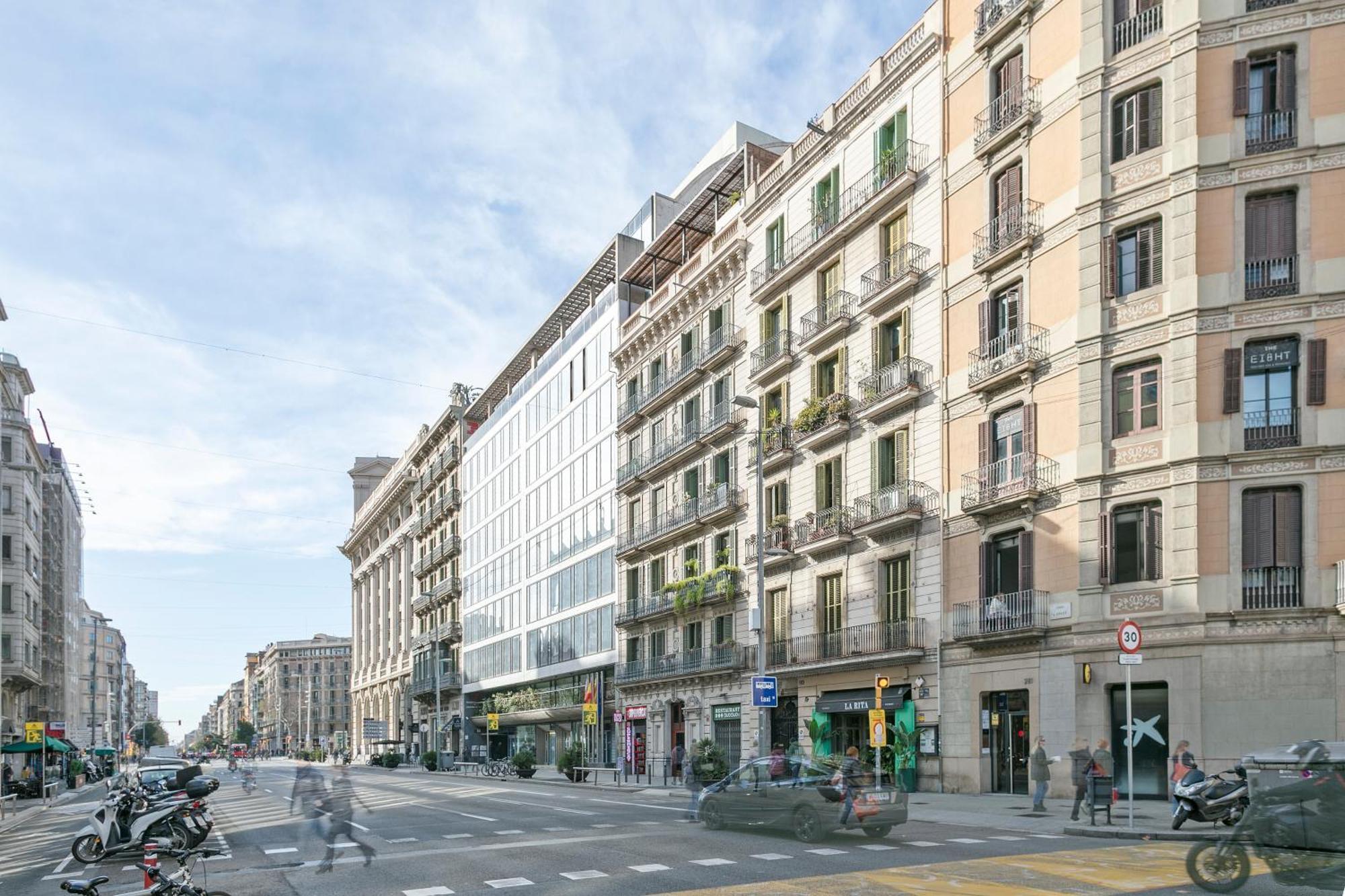 The Corner By Aspasios Apartment *