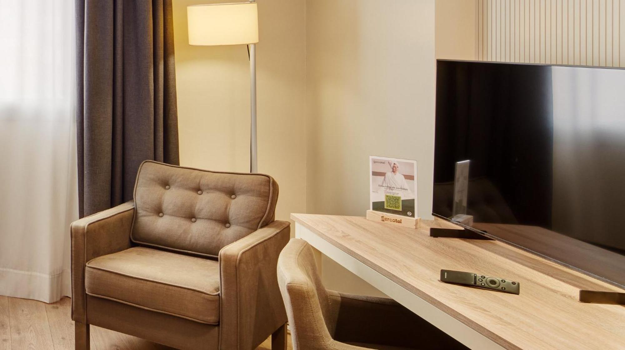 Hotel Sercotel ámister Art