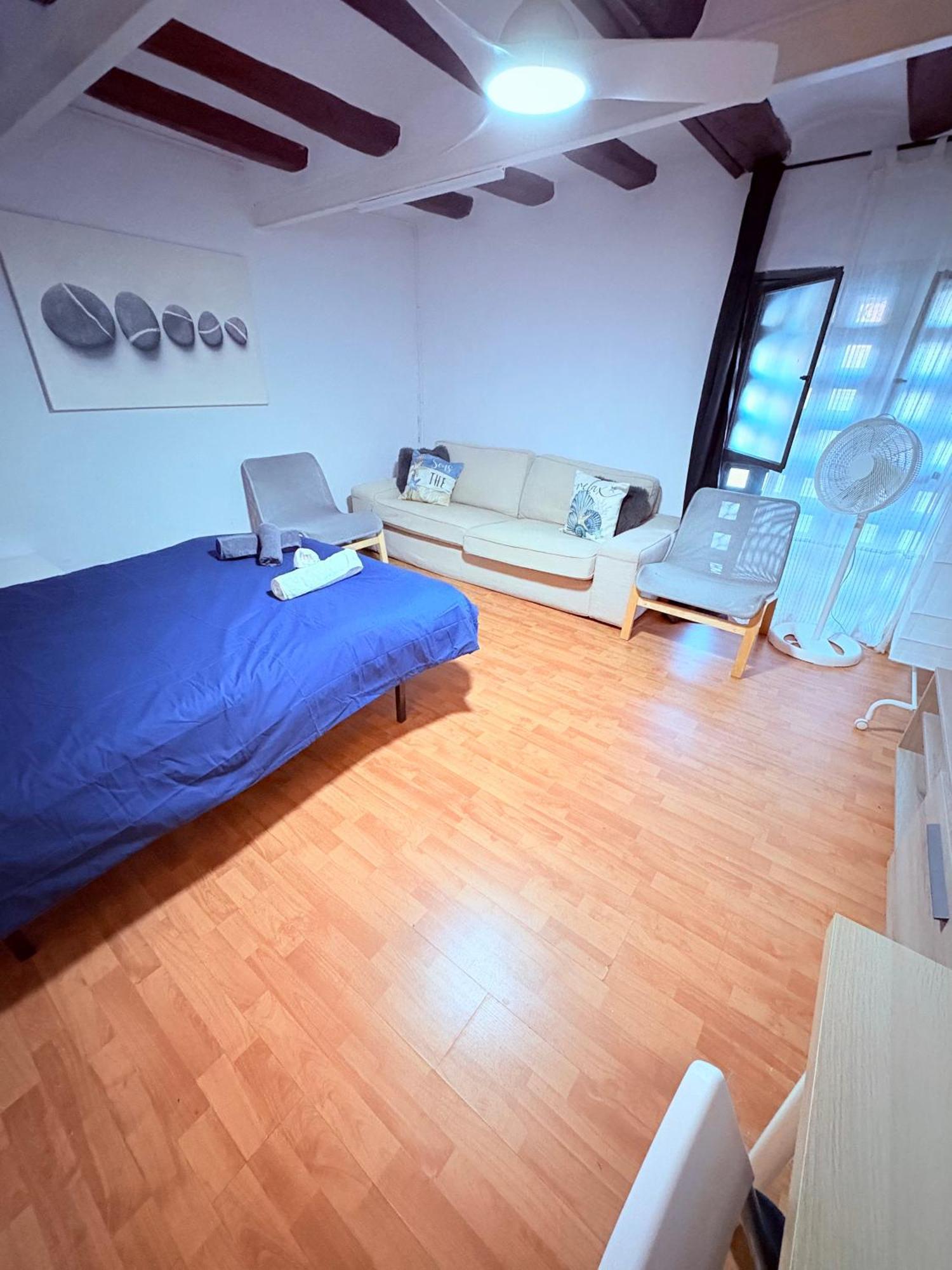 Apartamento Stunning Flat For 6 People 3 Blocks From The Welcome Breakfast