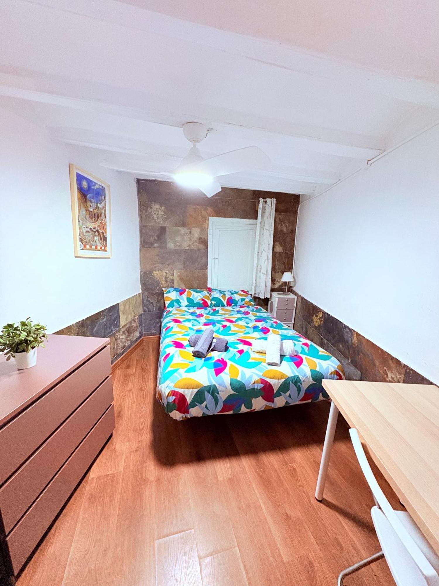 Apartamento Stunning Flat For 6 People 3 Blocks From The Welcome Breakfast *