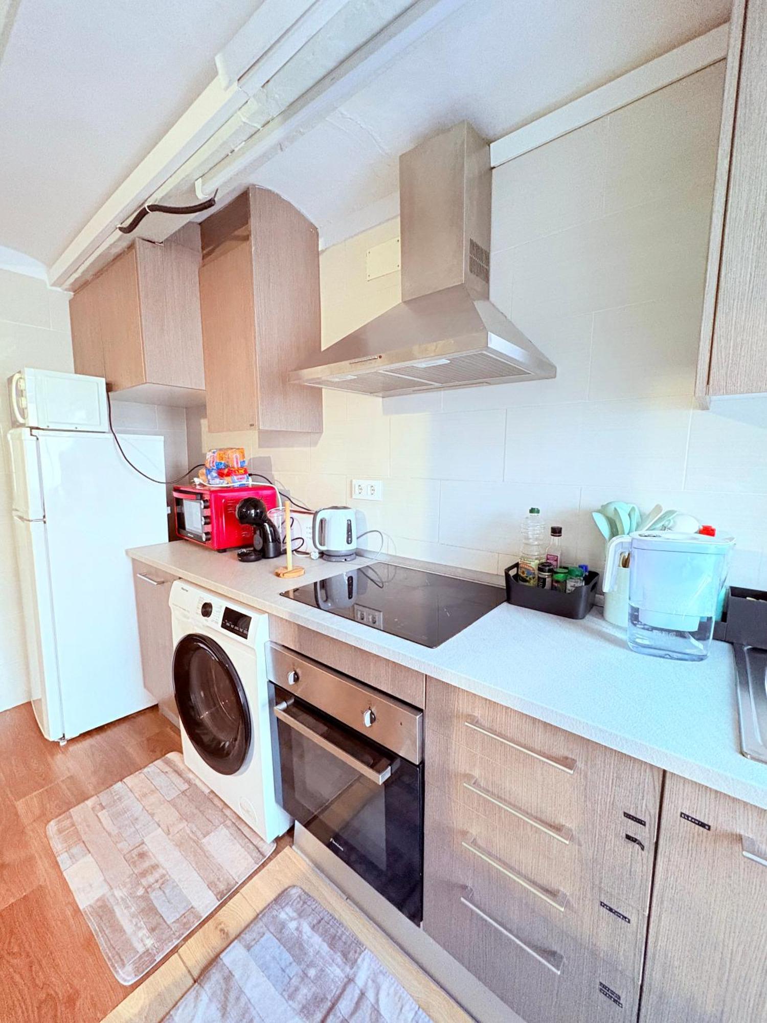 Stunning Flat For 6 People 3 Blocks From The Welcome Breakfast * Barcelona