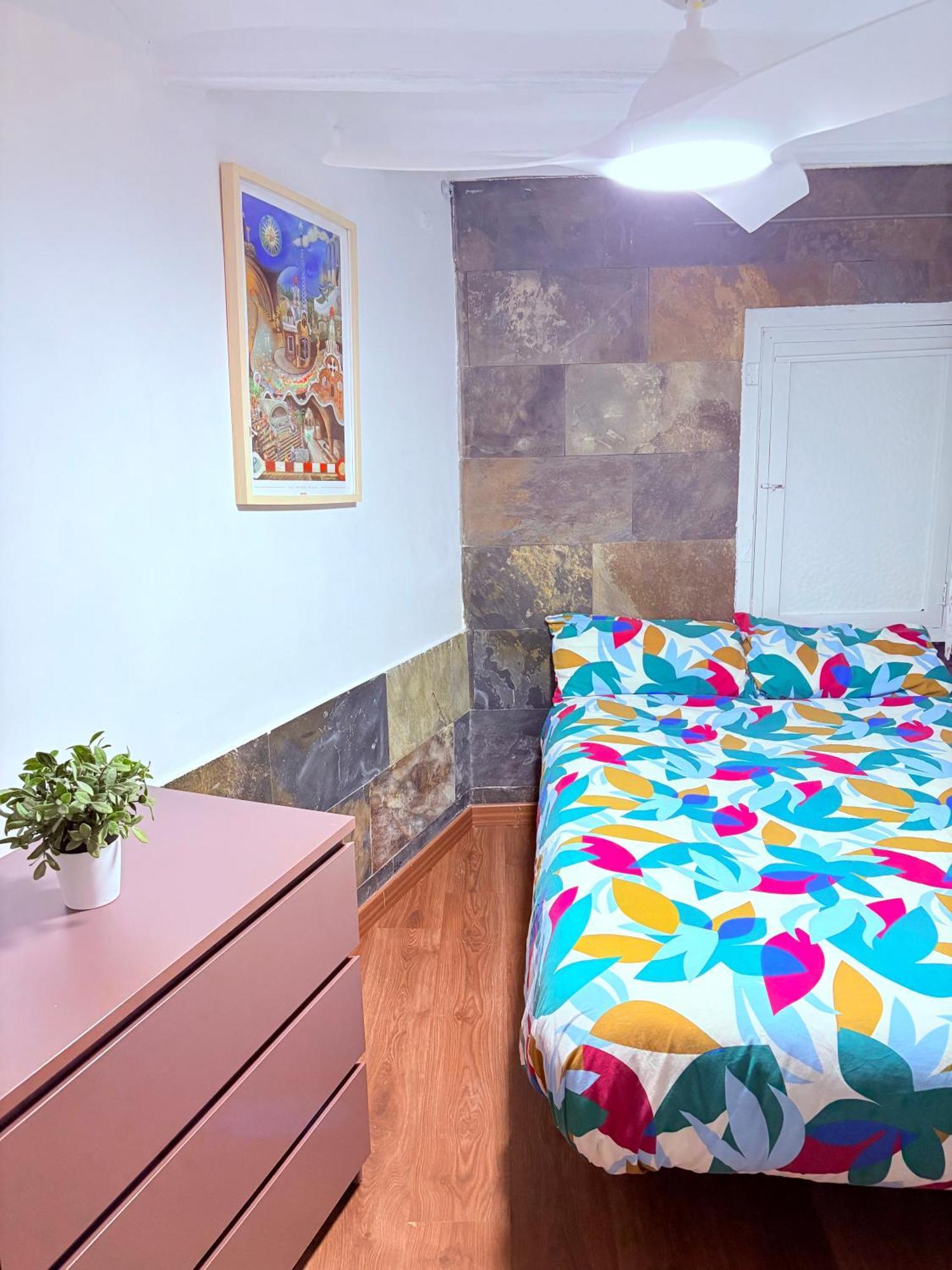 Apartamento Stunning Flat For 6 People 3 Blocks From The Welcome Breakfast