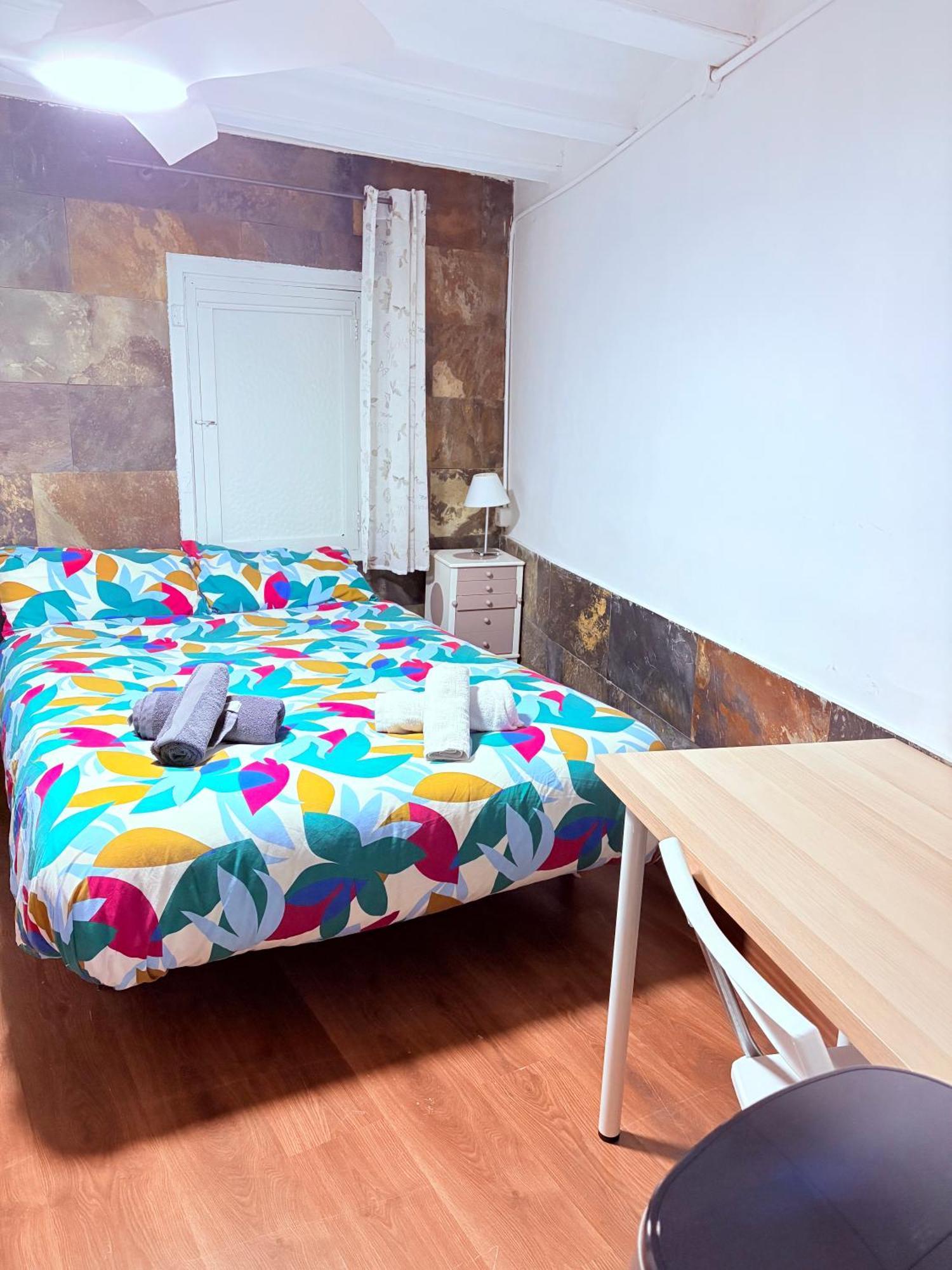 Apartamento Stunning Flat For 6 People 3 Blocks From The Welcome Breakfast *