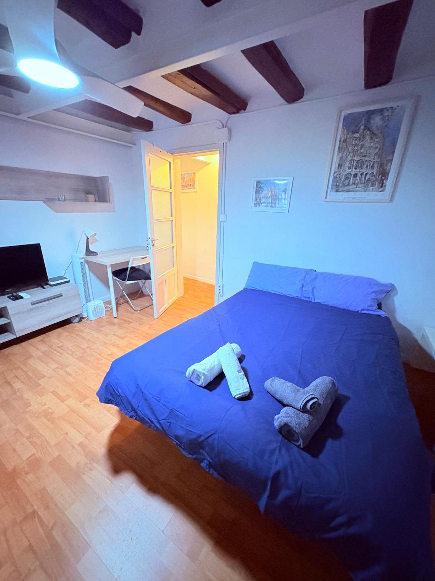 Stunning Flat For 6 People 3 Blocks From The Welcome Breakfast *