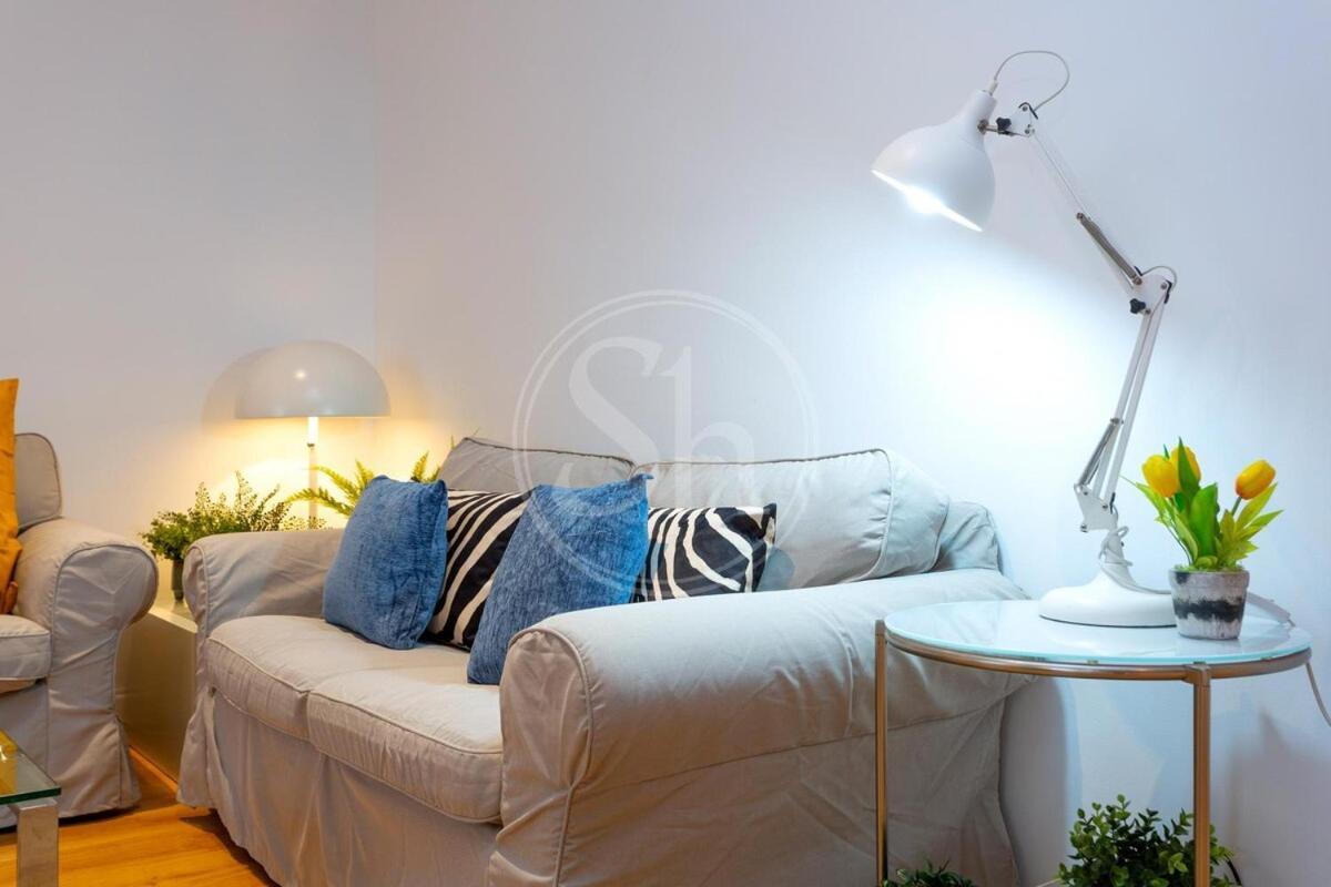 Apartamento Bonito Cerca De La Sagrada Familia