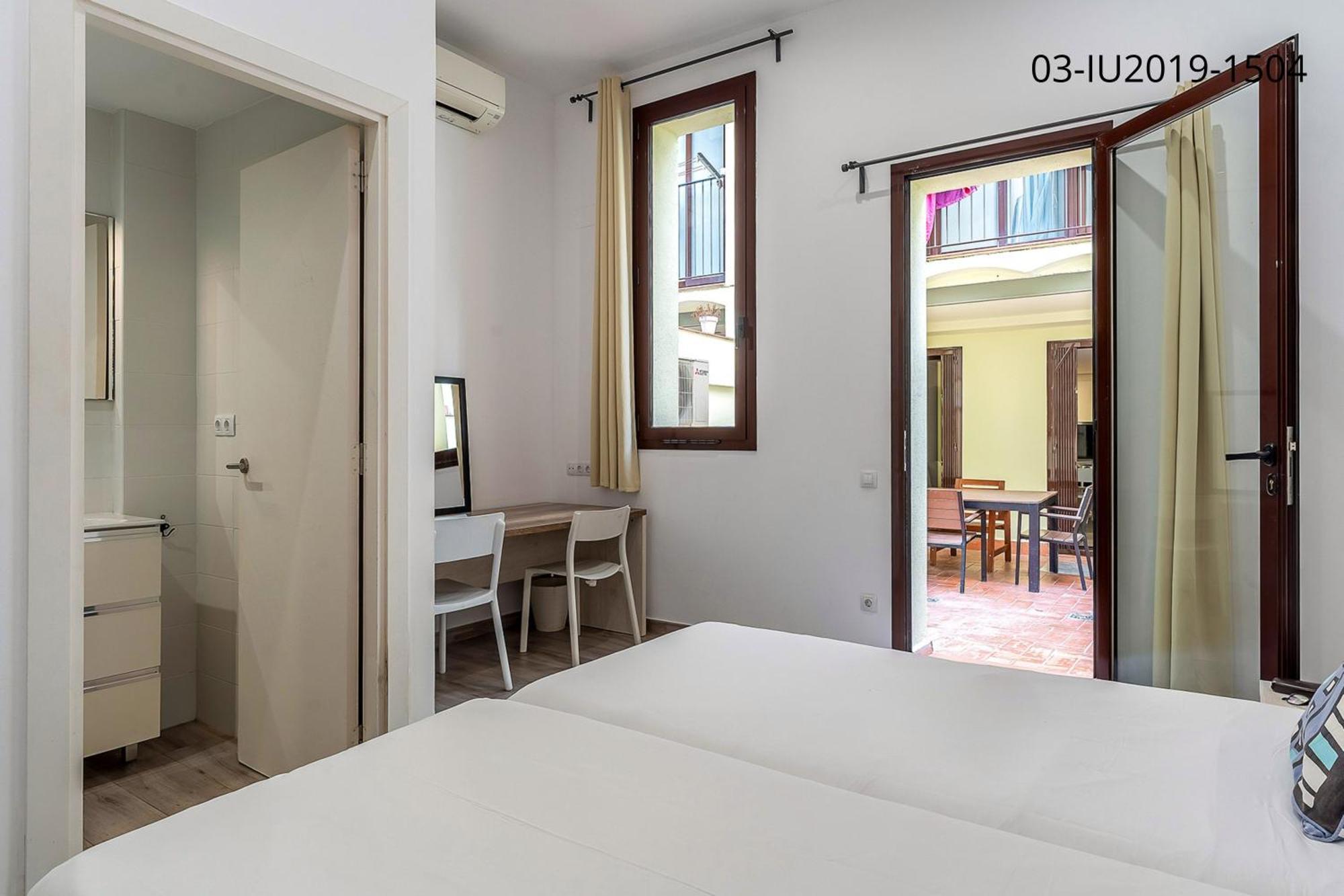 Ab Margarit Apartamento *