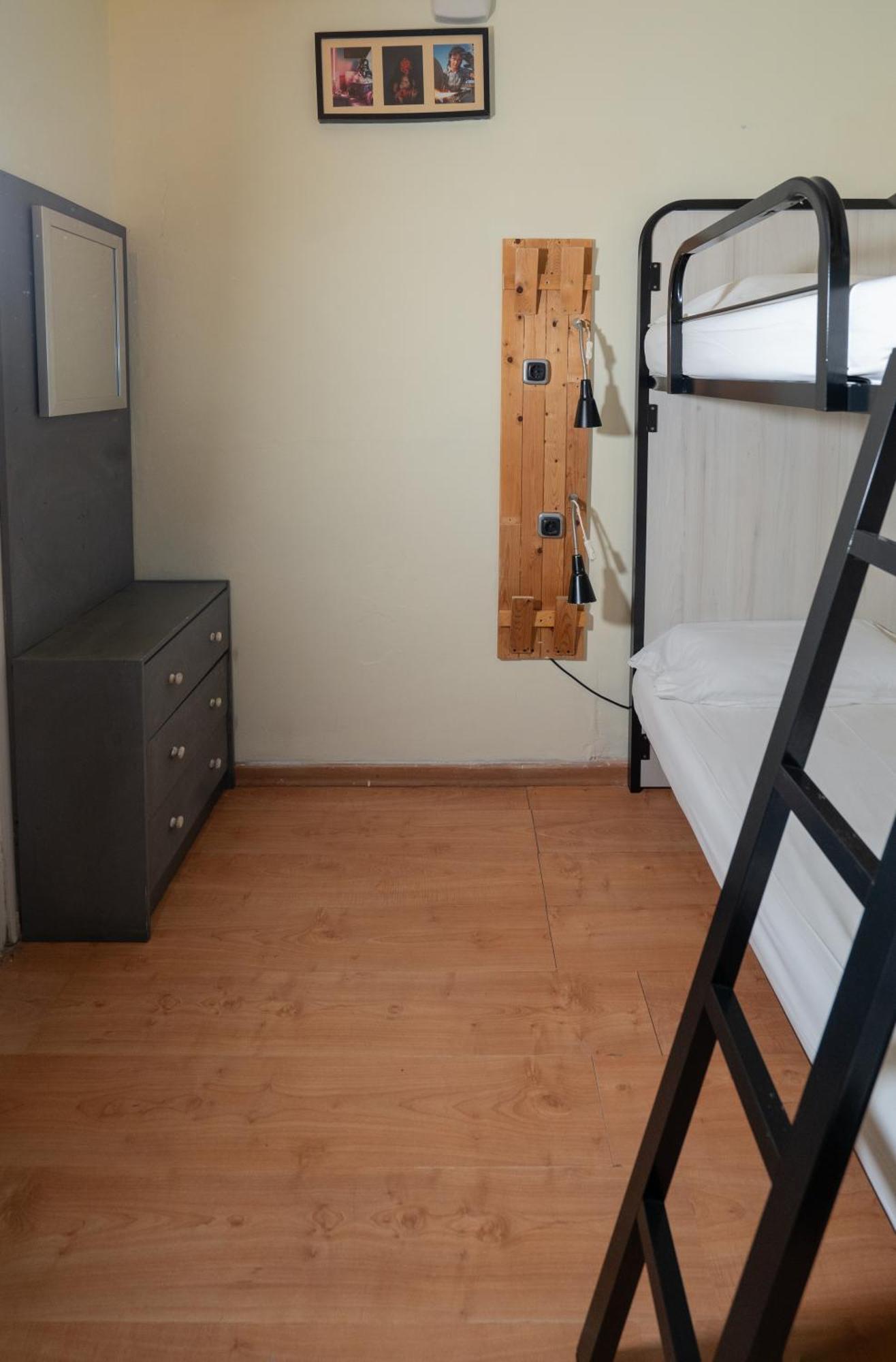 Wow Hostal