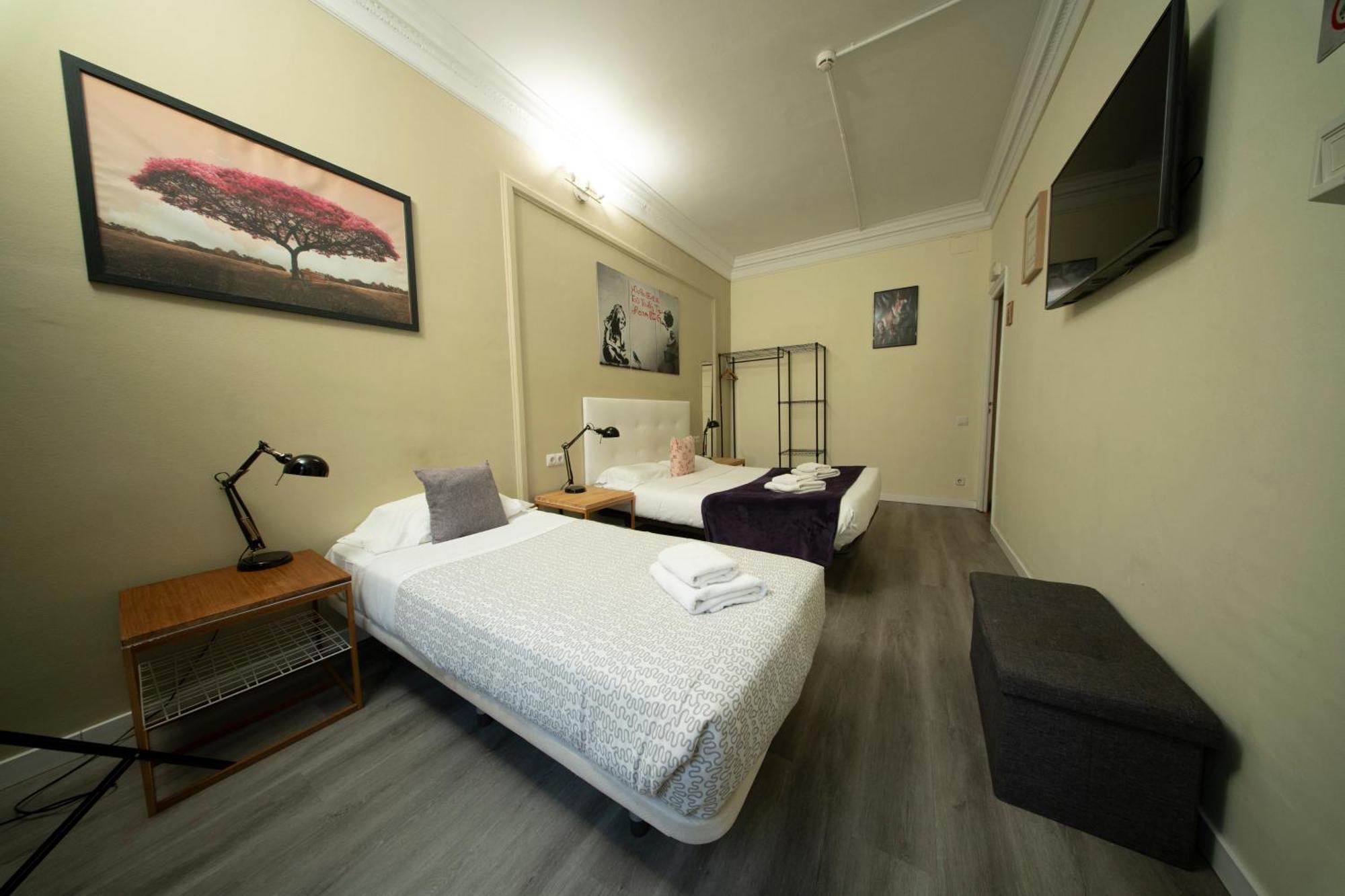 Wow Hostal Barcelona