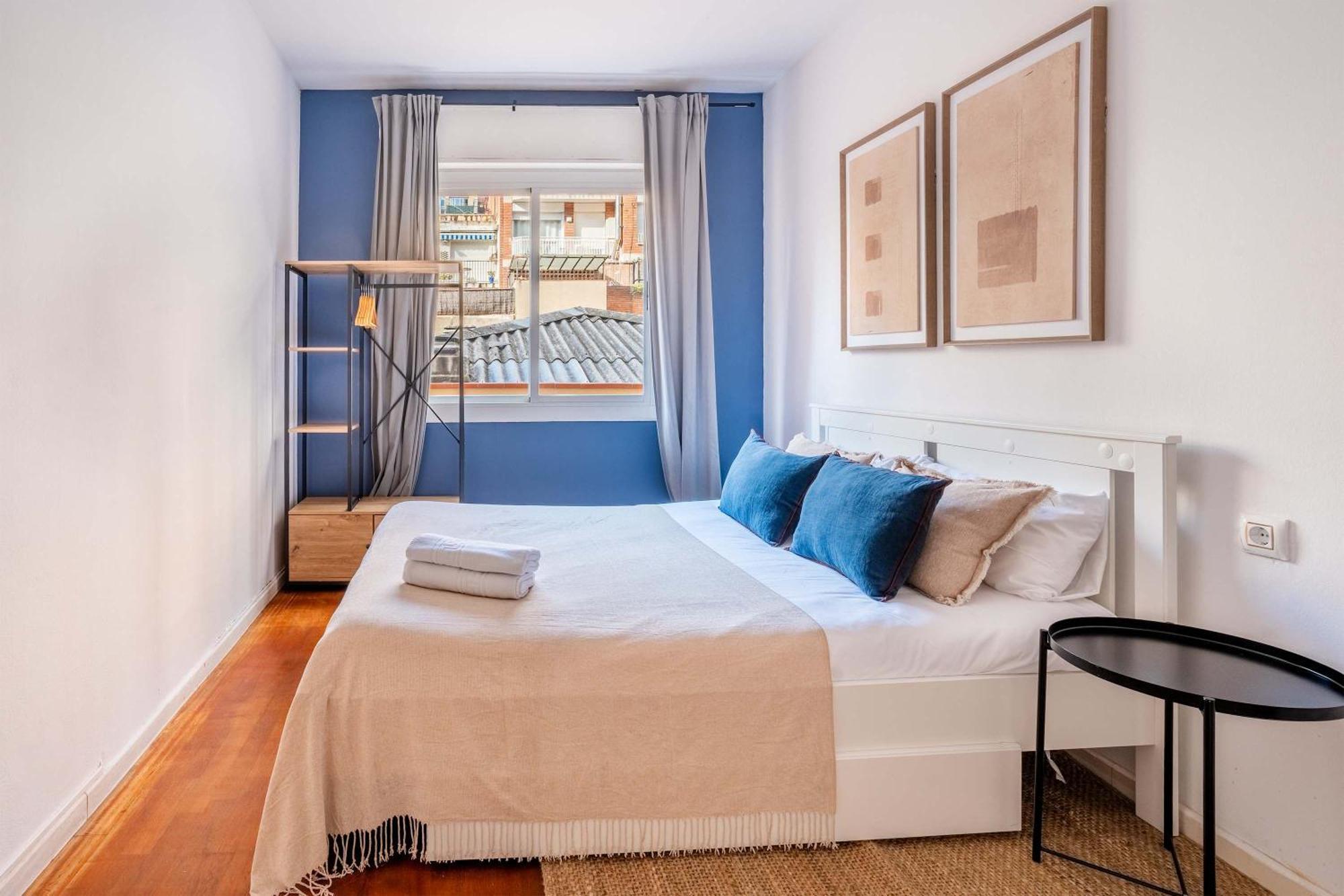 Next To Sagrada Familia 4-bedroom * Barcelona