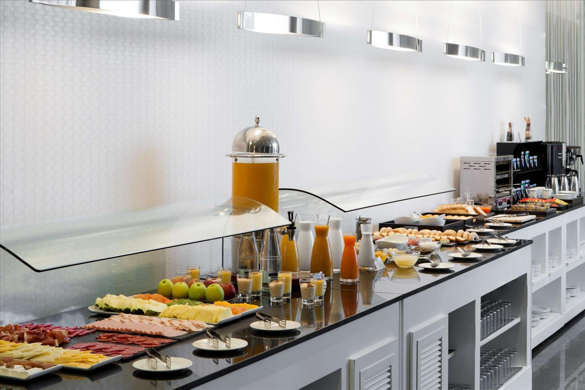 Hotel Nh Diagonal Center 3*