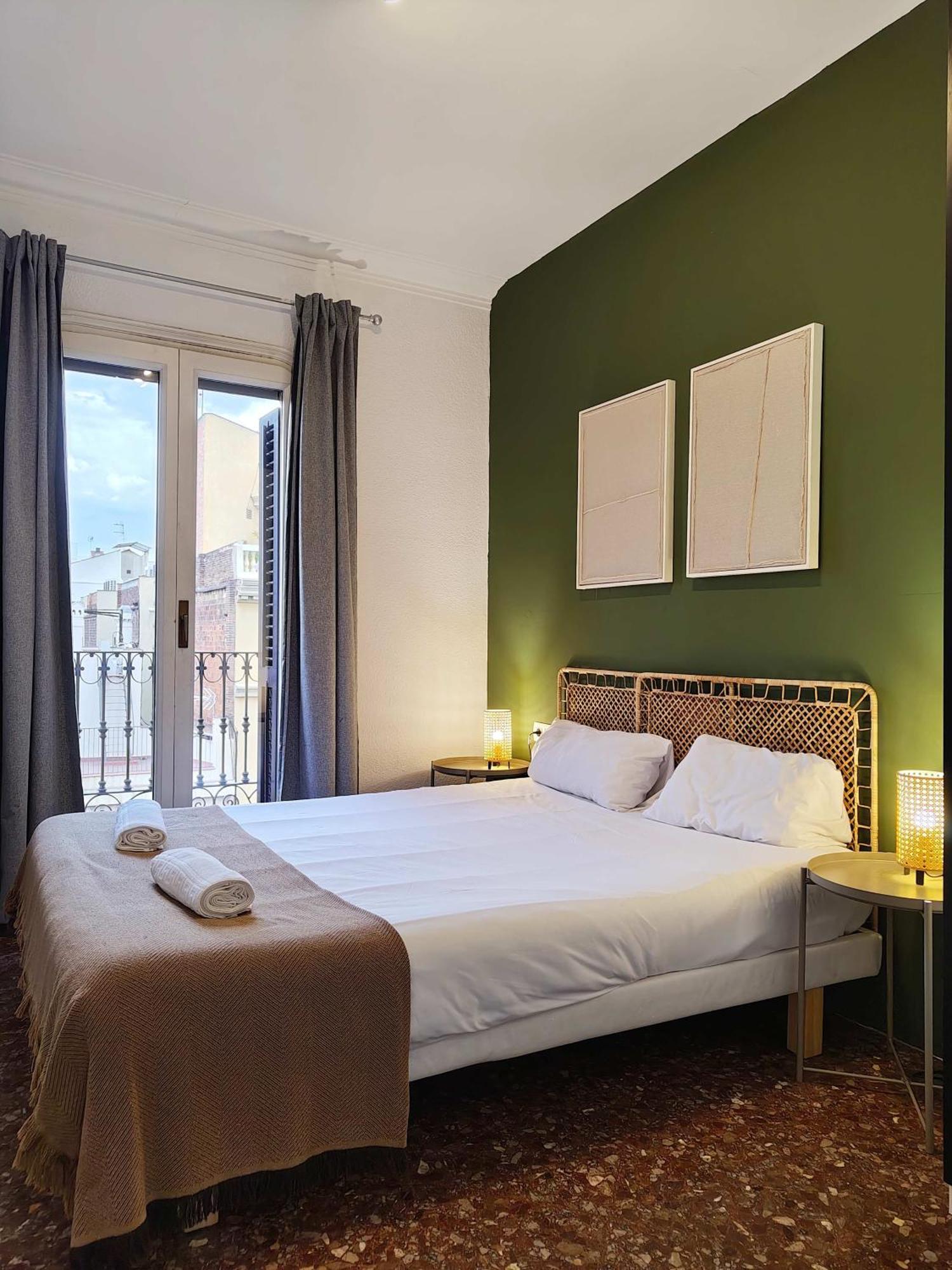 Apartamento Big For 14 In The Heart Of Eixample Barcelona