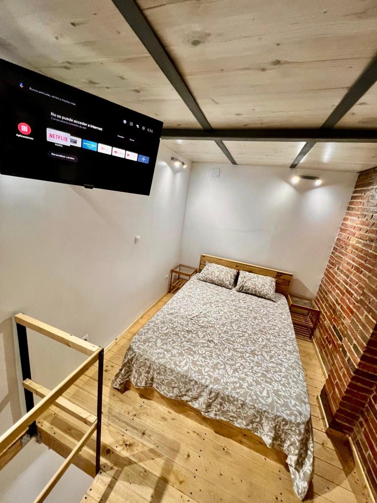 B4 Estudio Nuevo! Cocina Y Bano Privado! A 1 Calle Del Metro Barcelona