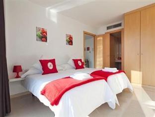 Charmsuites Nou Rambla Apartment