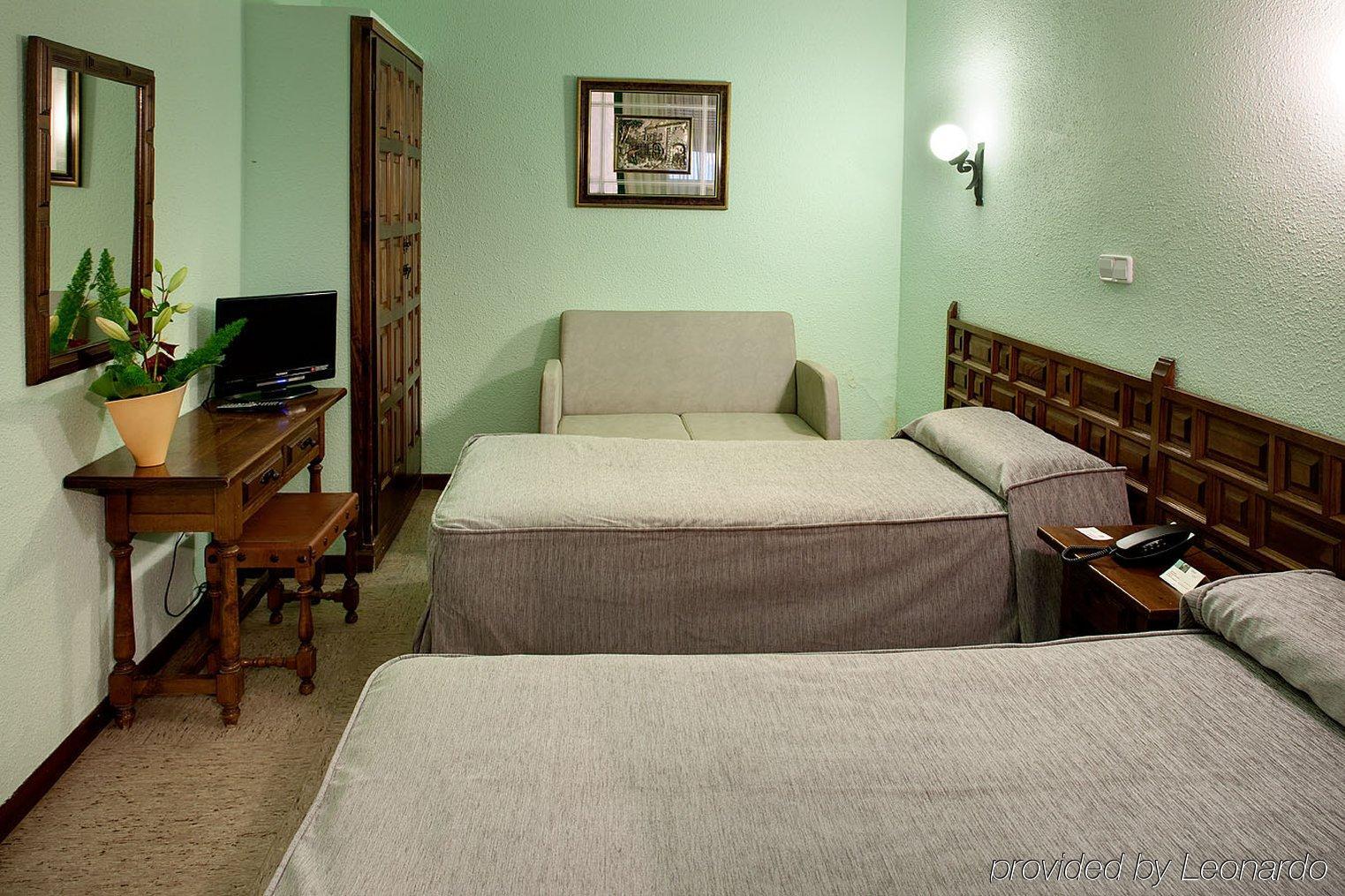 Hotel Lyon *
