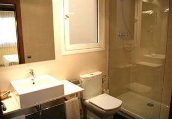 Arago565 Aparthotel 2*