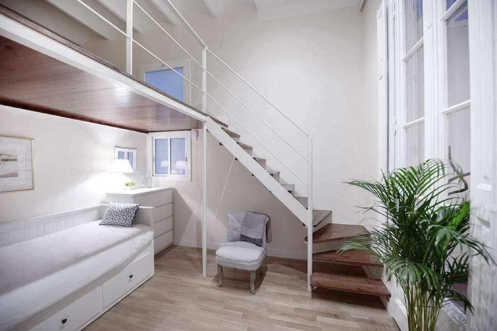 Stylish El Born Apartment