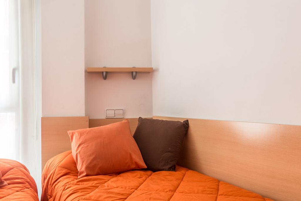 Apartment Navas 2 *