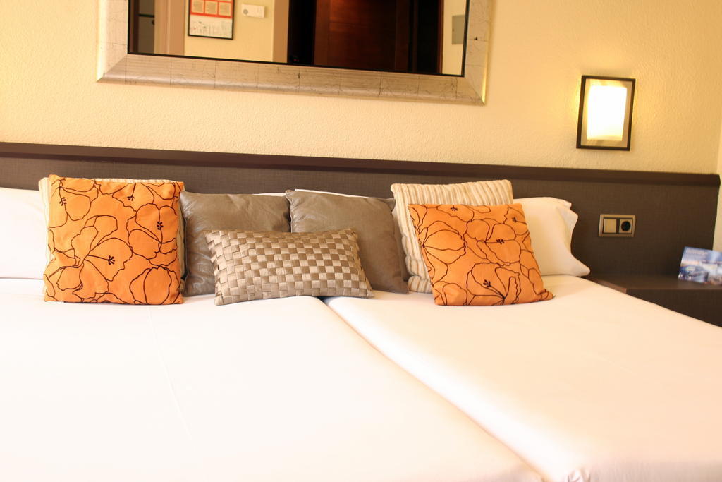 Hotel Atiram 4*