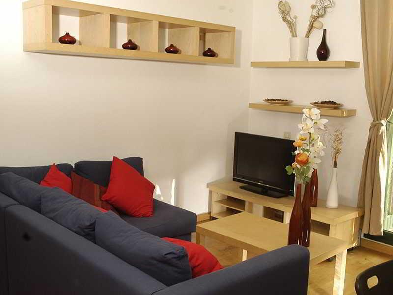 Palau De La Musica Apartment *