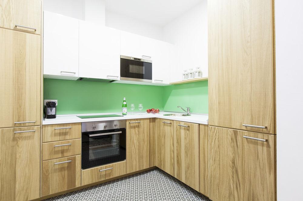 Aspasios Urquinaona Design Apartamento