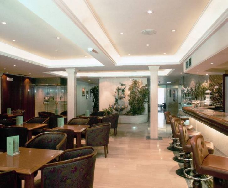 Lleó Hotel 3*