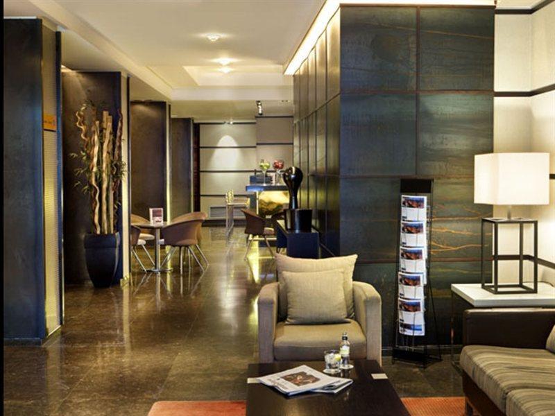 H10 Universitat 4* Barcelona