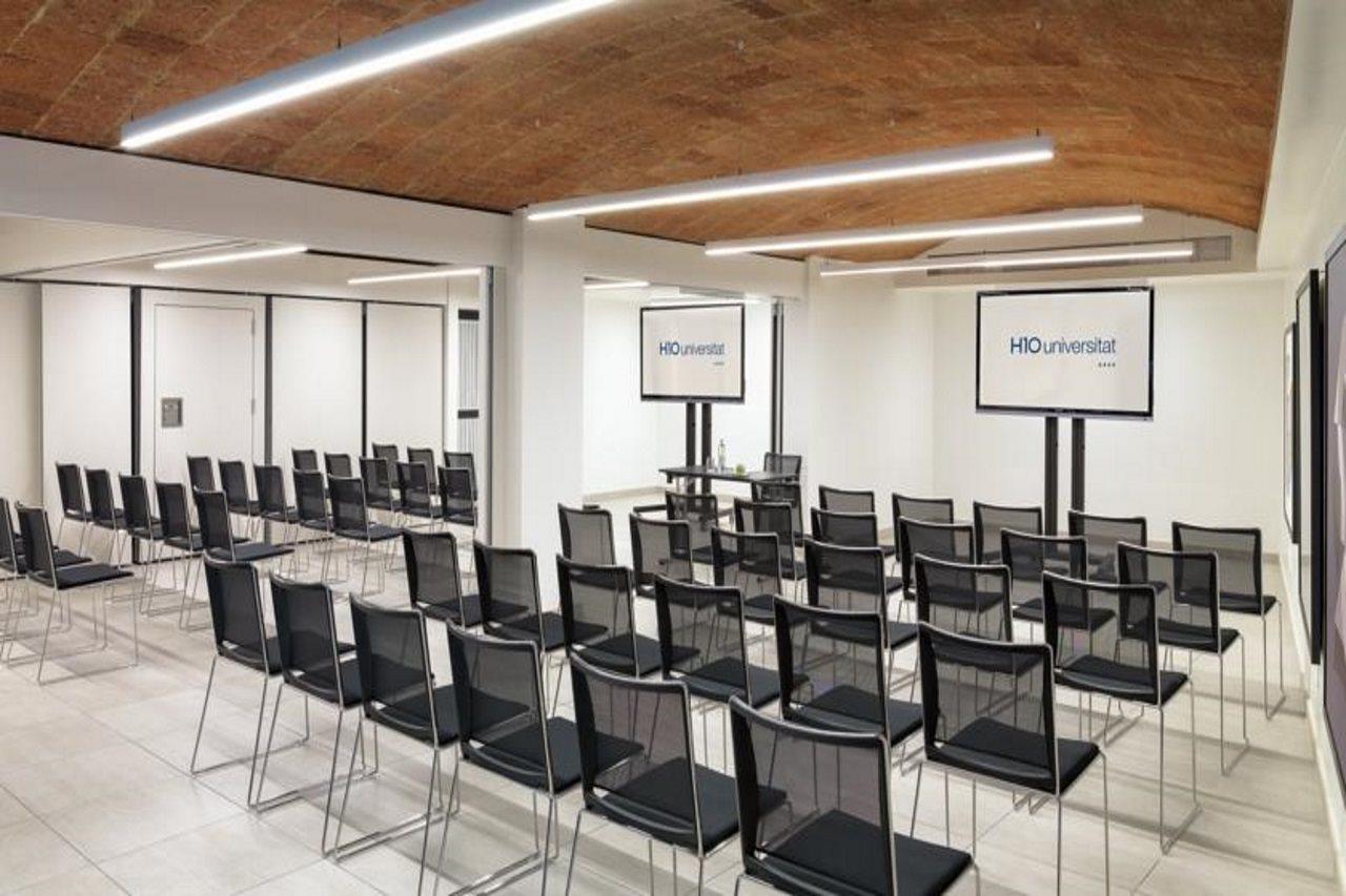 H10 Universitat 4* Barcelona
