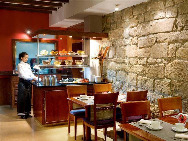 H10 Raco Del Pi Hotel Barcelona
